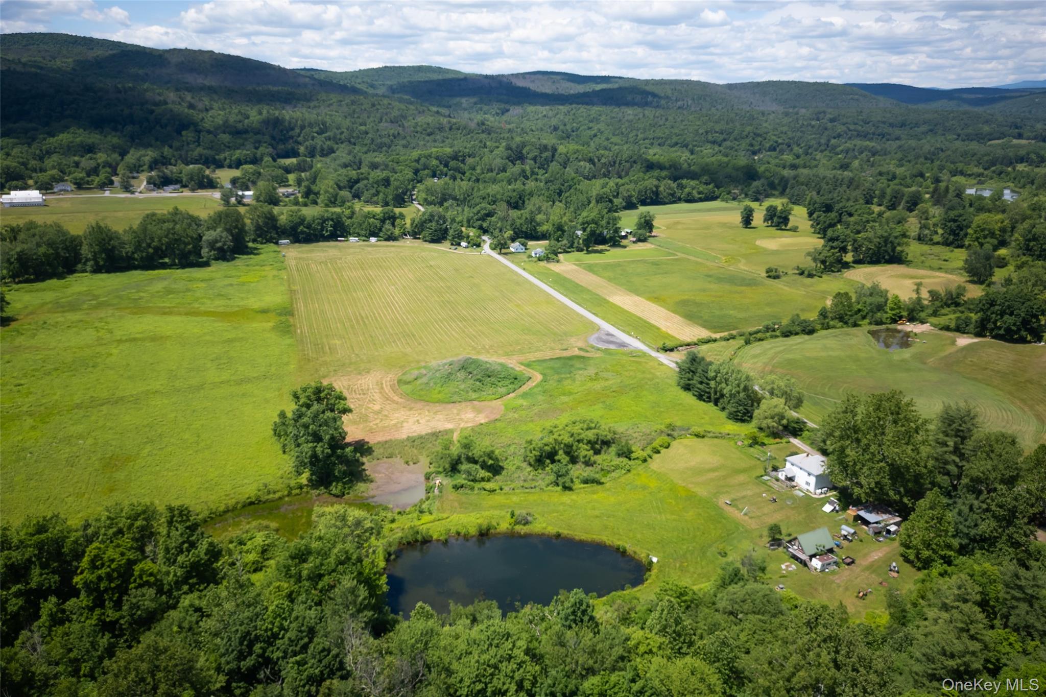 80 Hang Glider Road