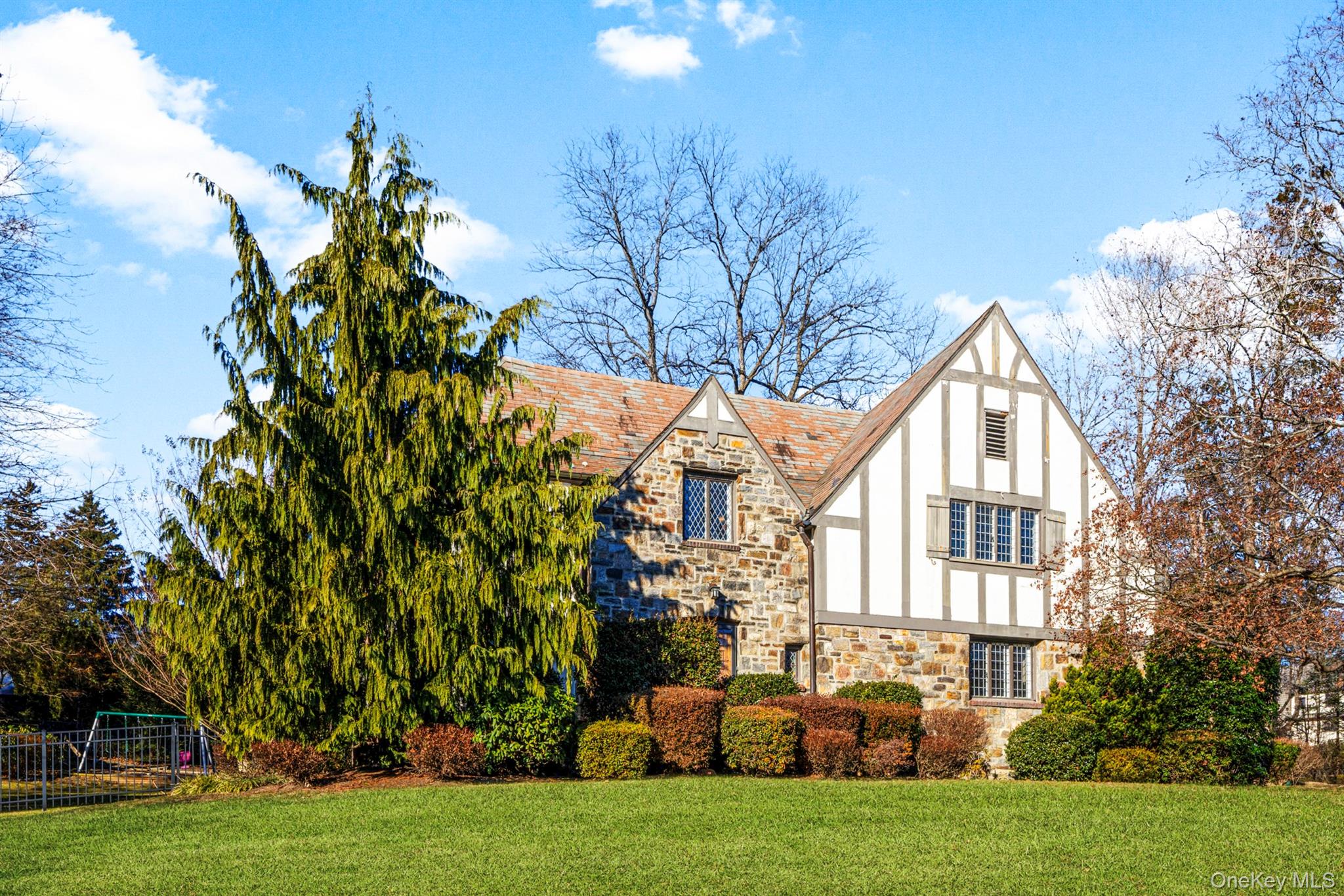 22 Verdun Avenue