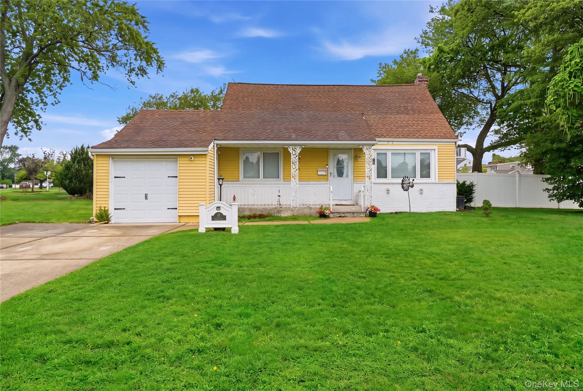 11 Mell Drive