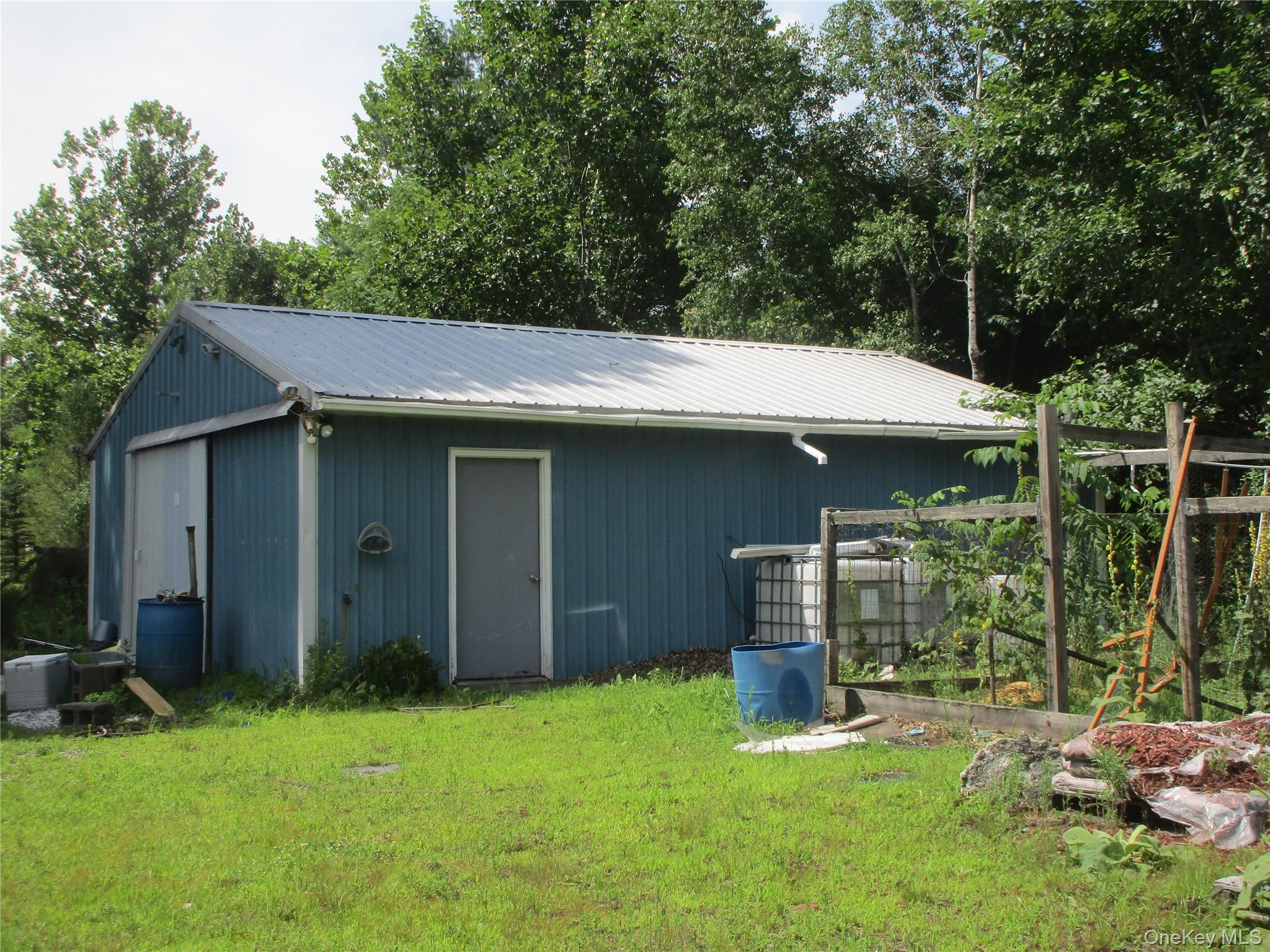 Barn