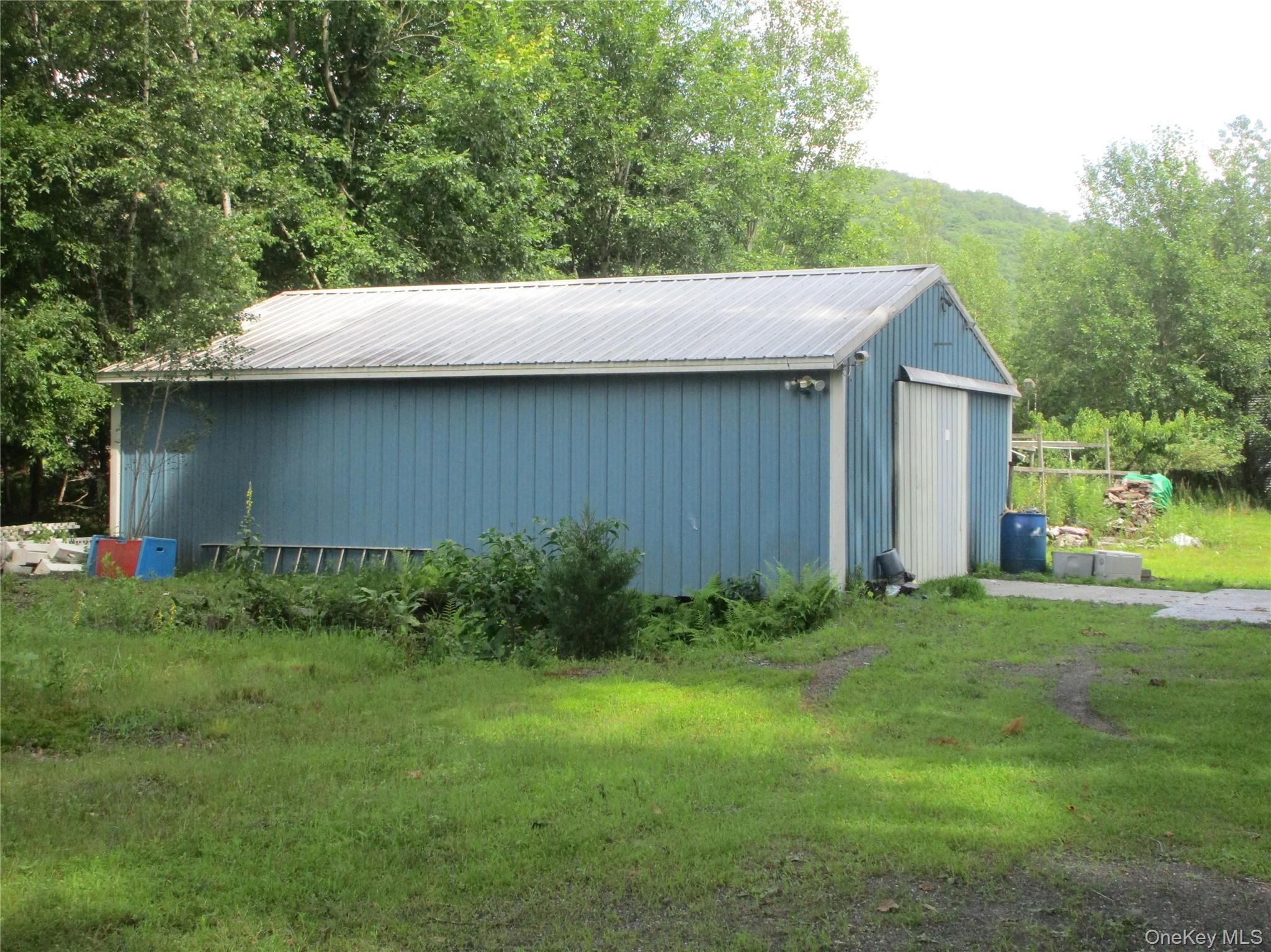 Barn