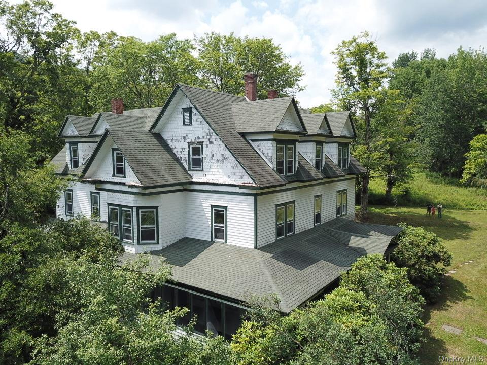 109 Mary Smith Hill Road