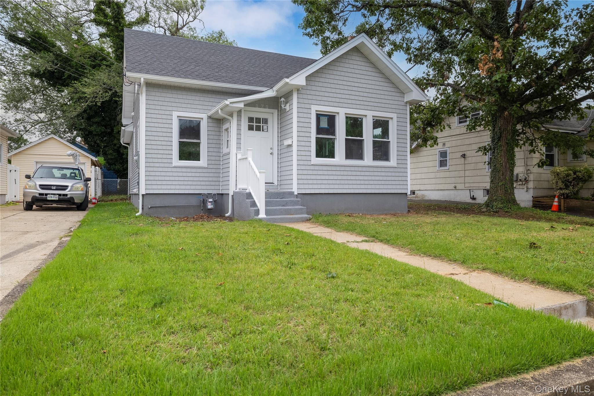 171 Brookside Avenue