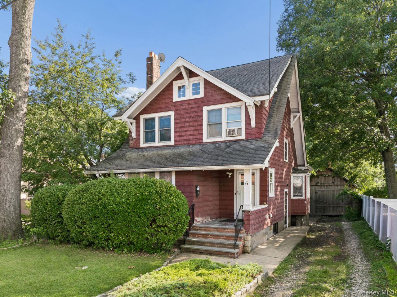 6 Forest Avenue