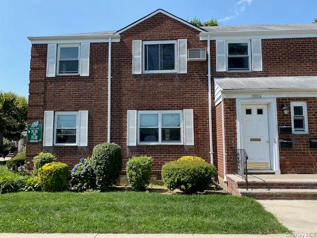 75-18 263rd