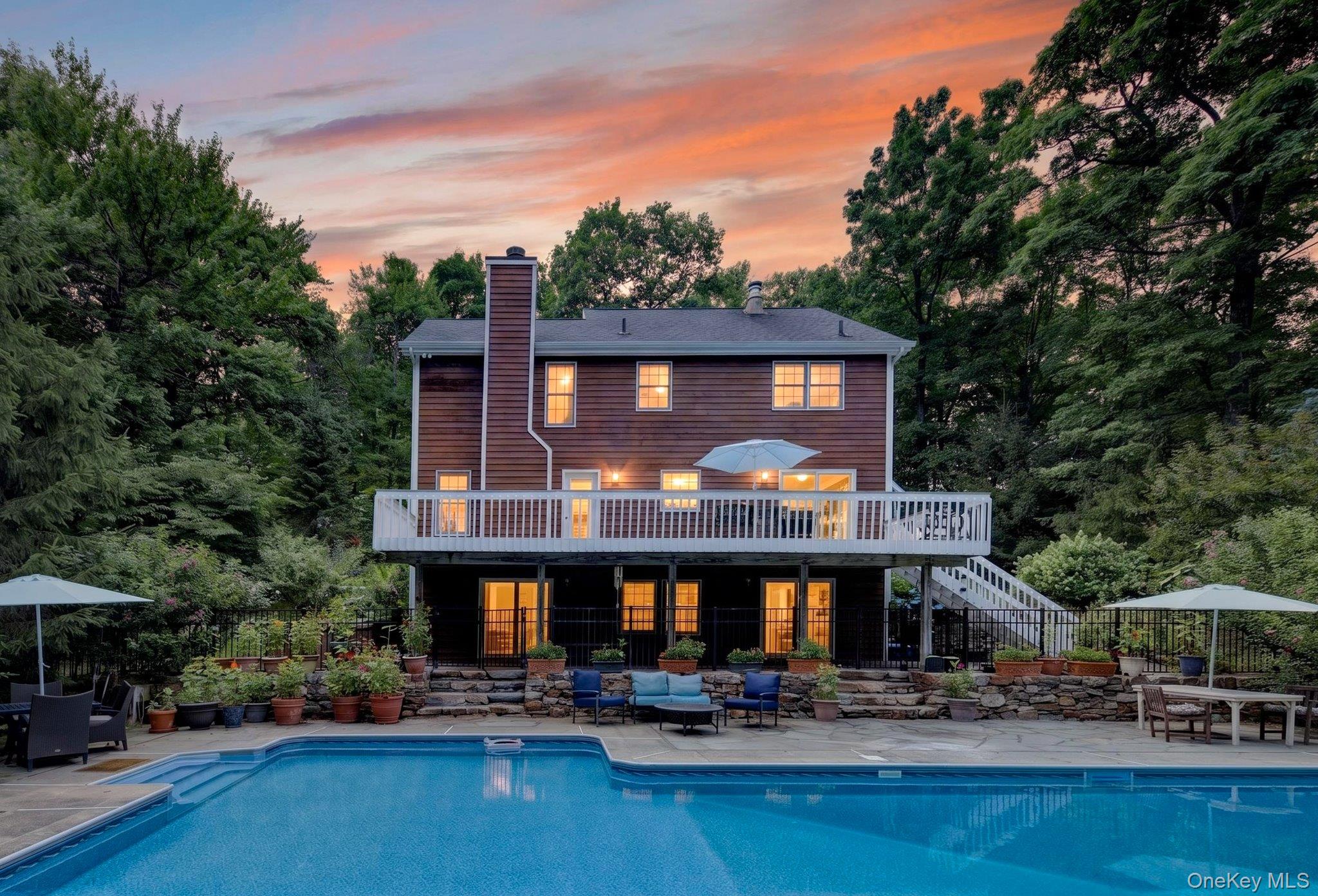 541 Mountain Road