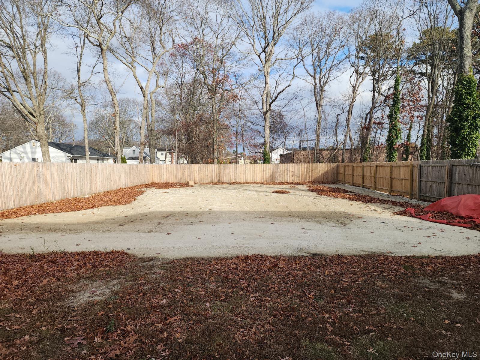 396 William Floyd Parkway