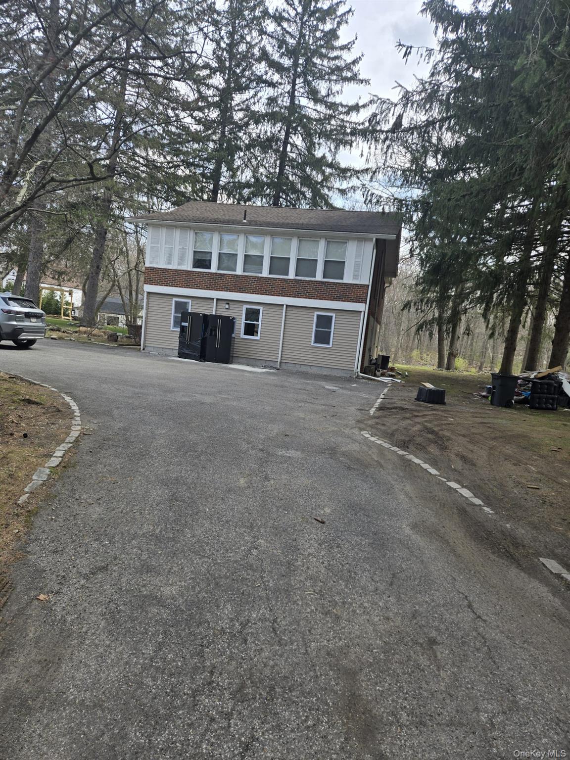 47 Pinebrook Road