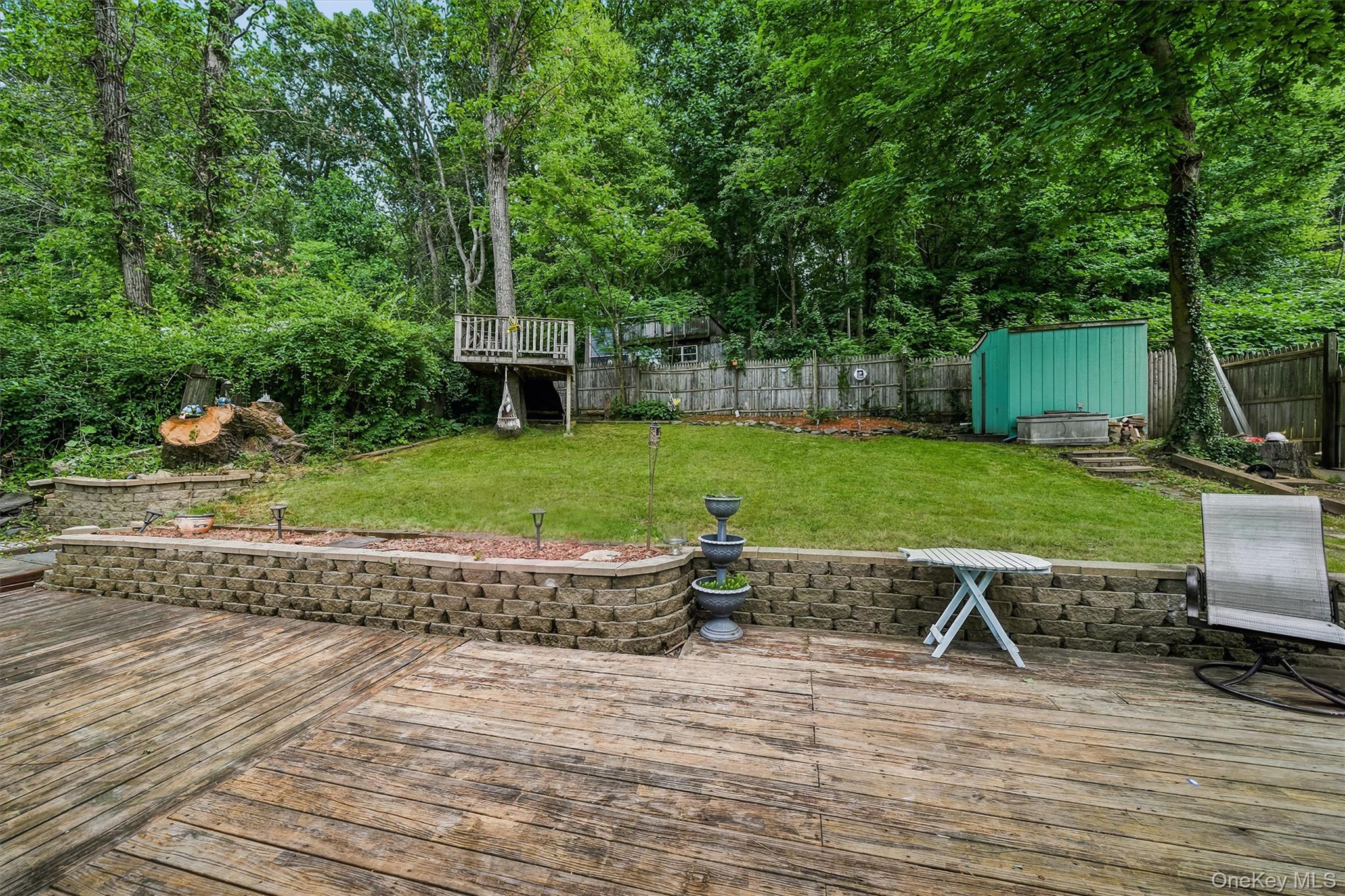 Deck