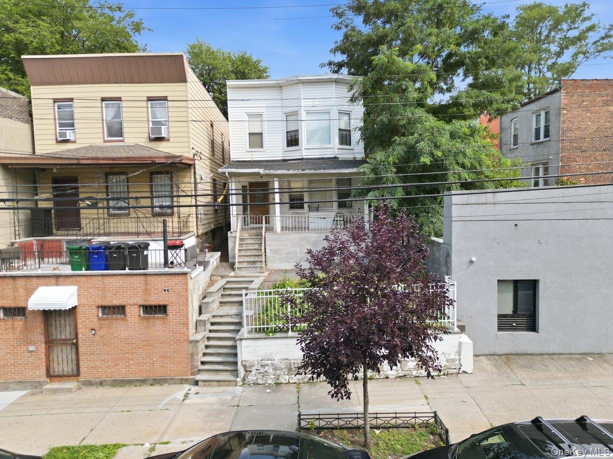 4412 Bronx Boulevard