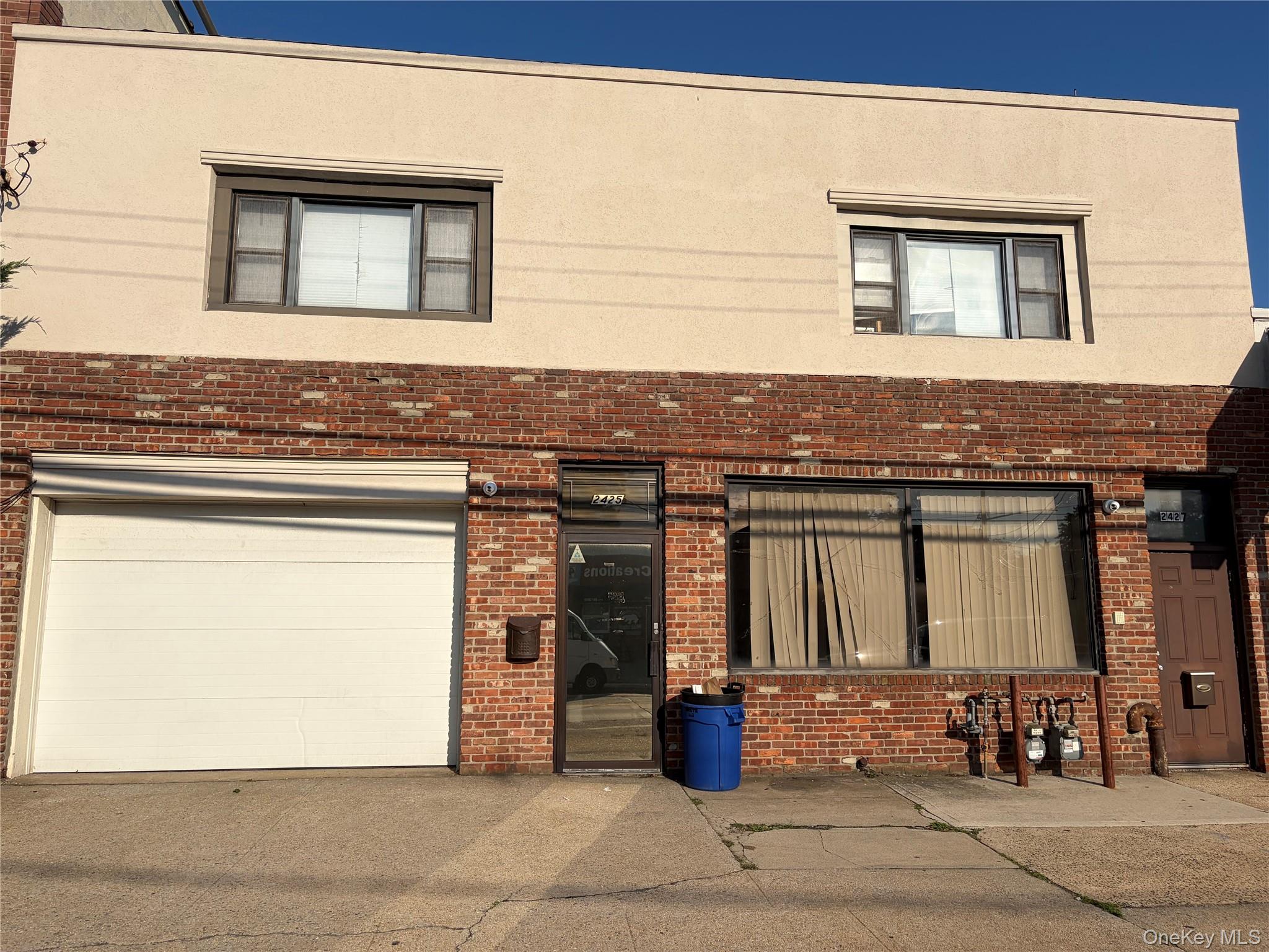 2425 Long Beach Road