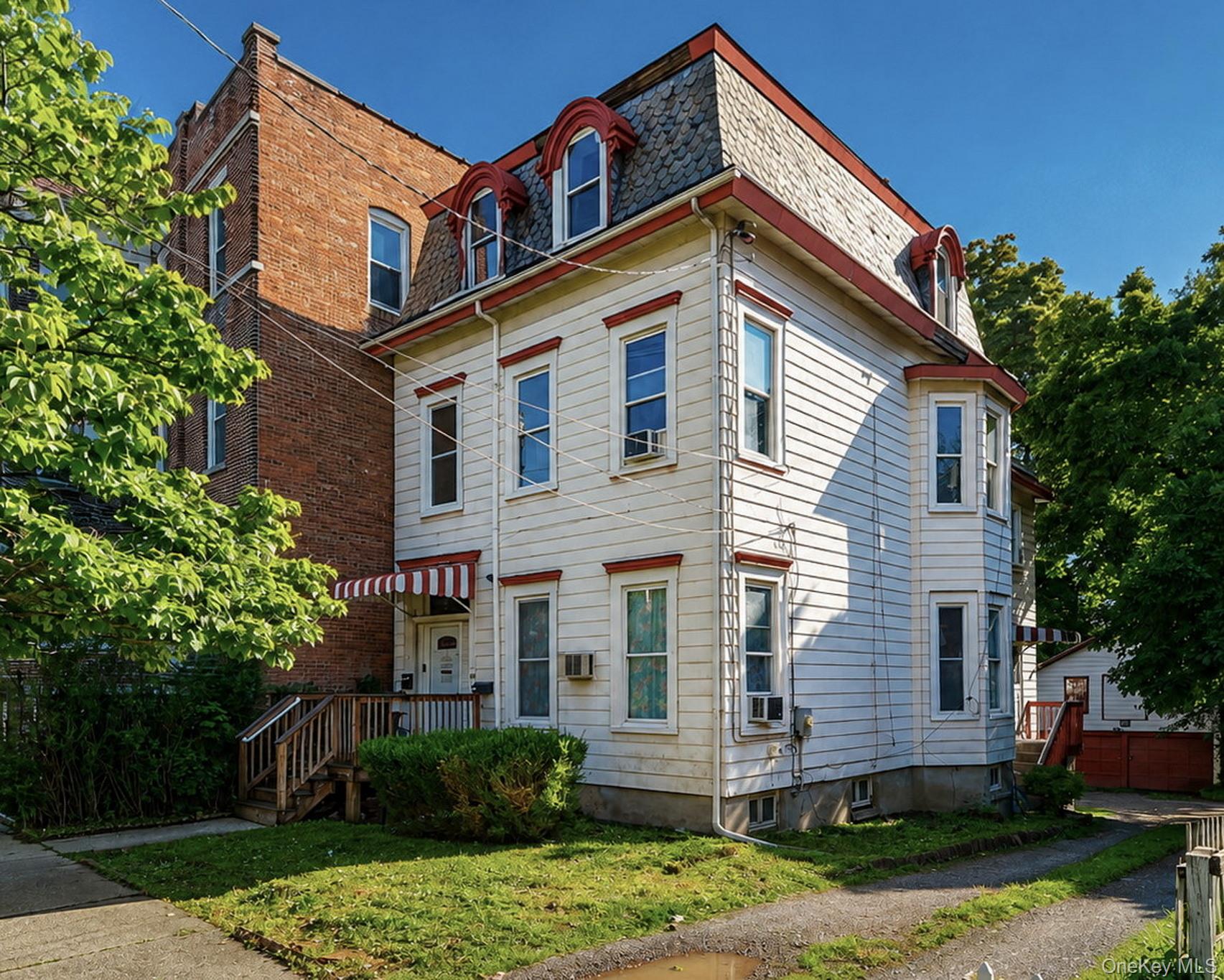 86 S Hamilton