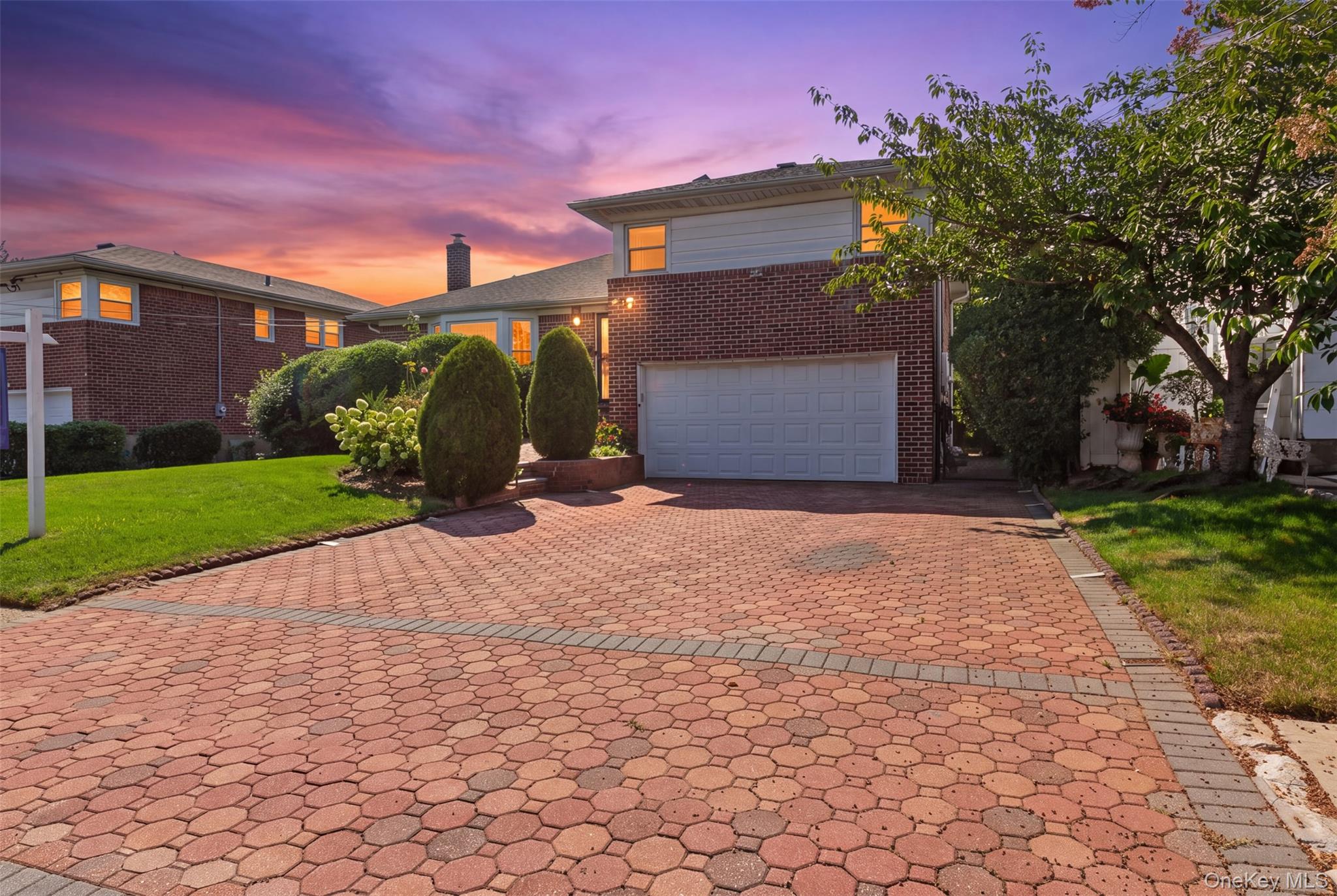 786 Carl Avenue