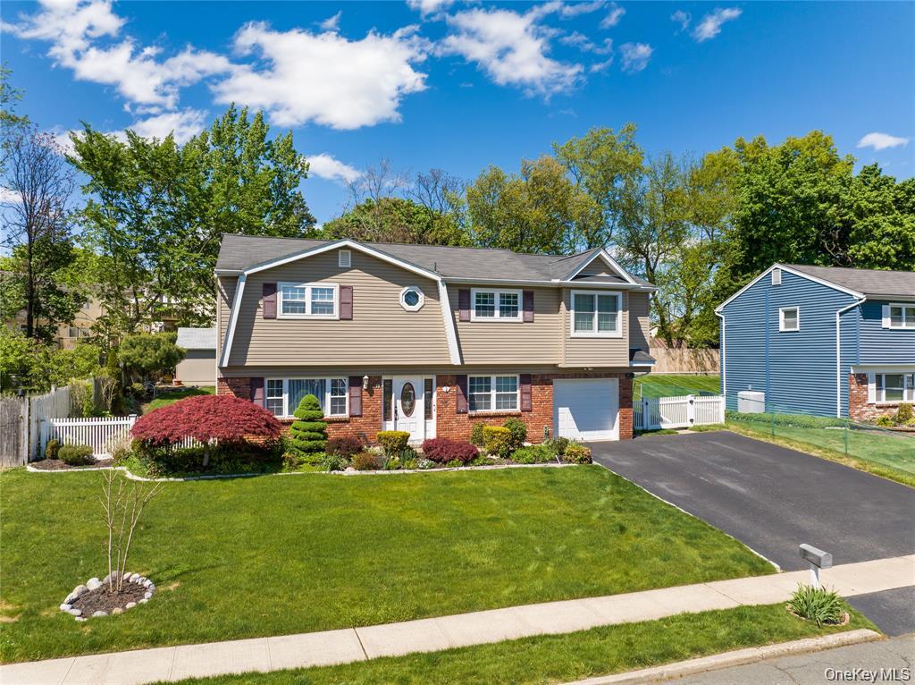18 Valley Drive
