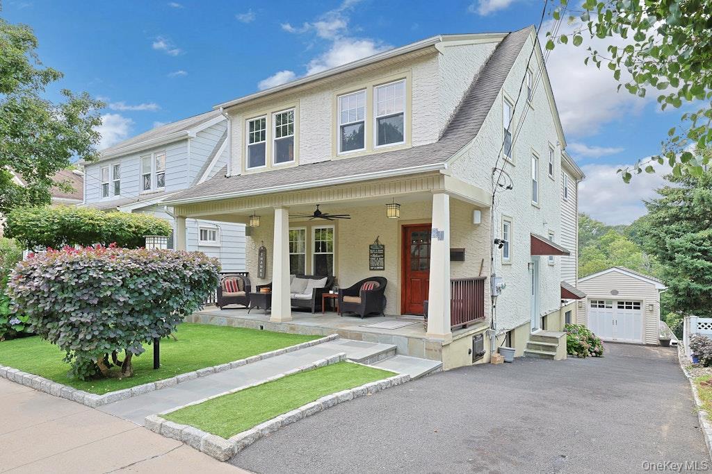 21 Anderson Avenue