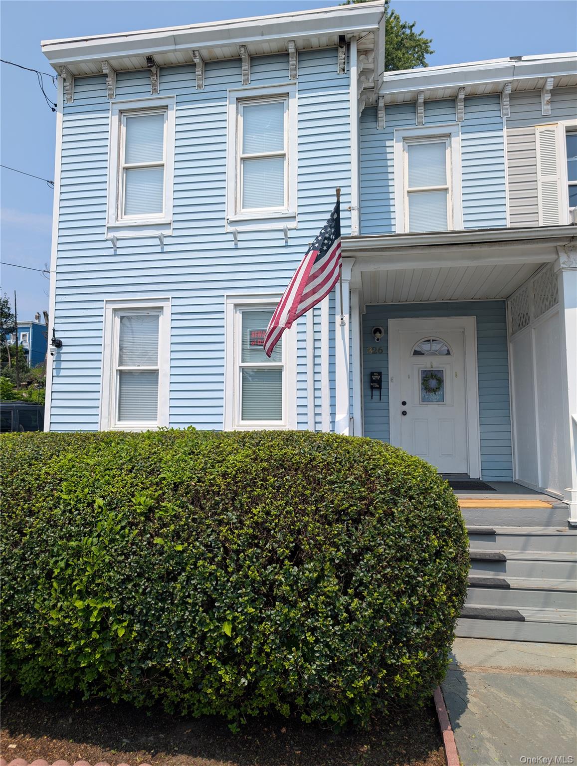 326 1st Street