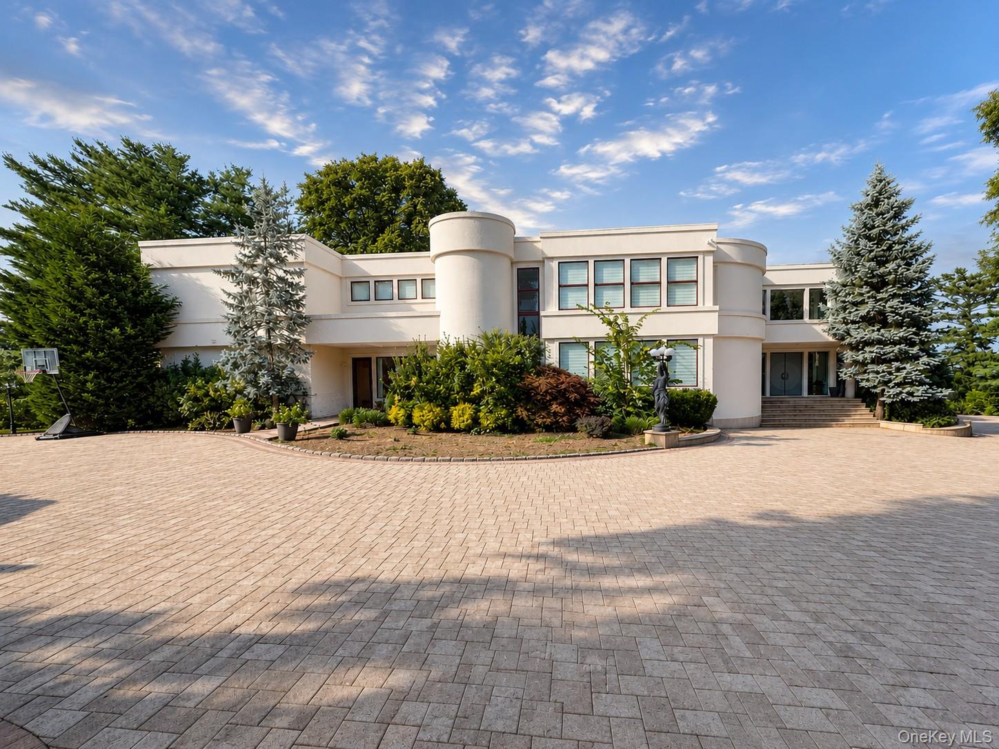 9 Dock Lane