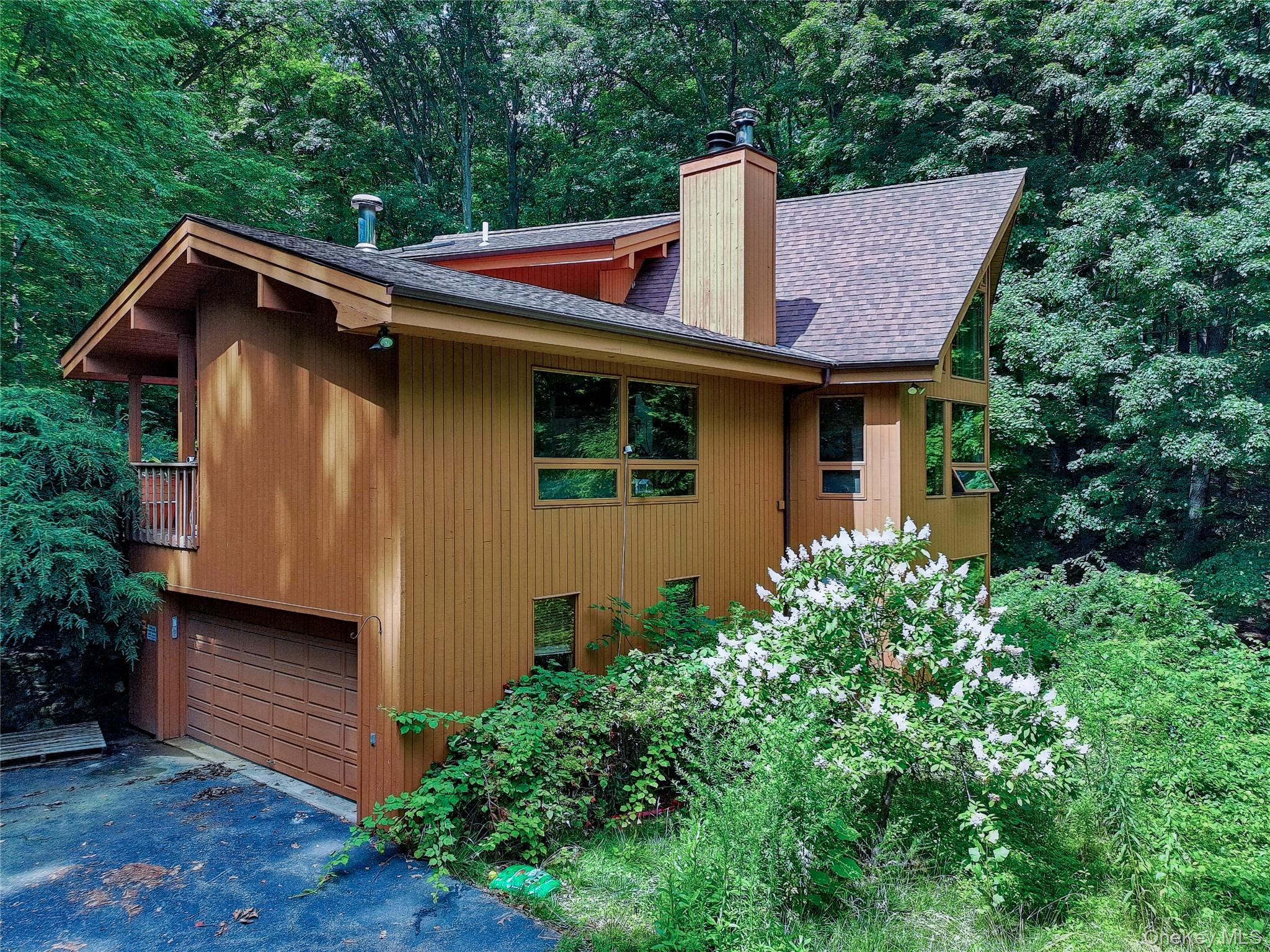 69 Canopus Hill Road