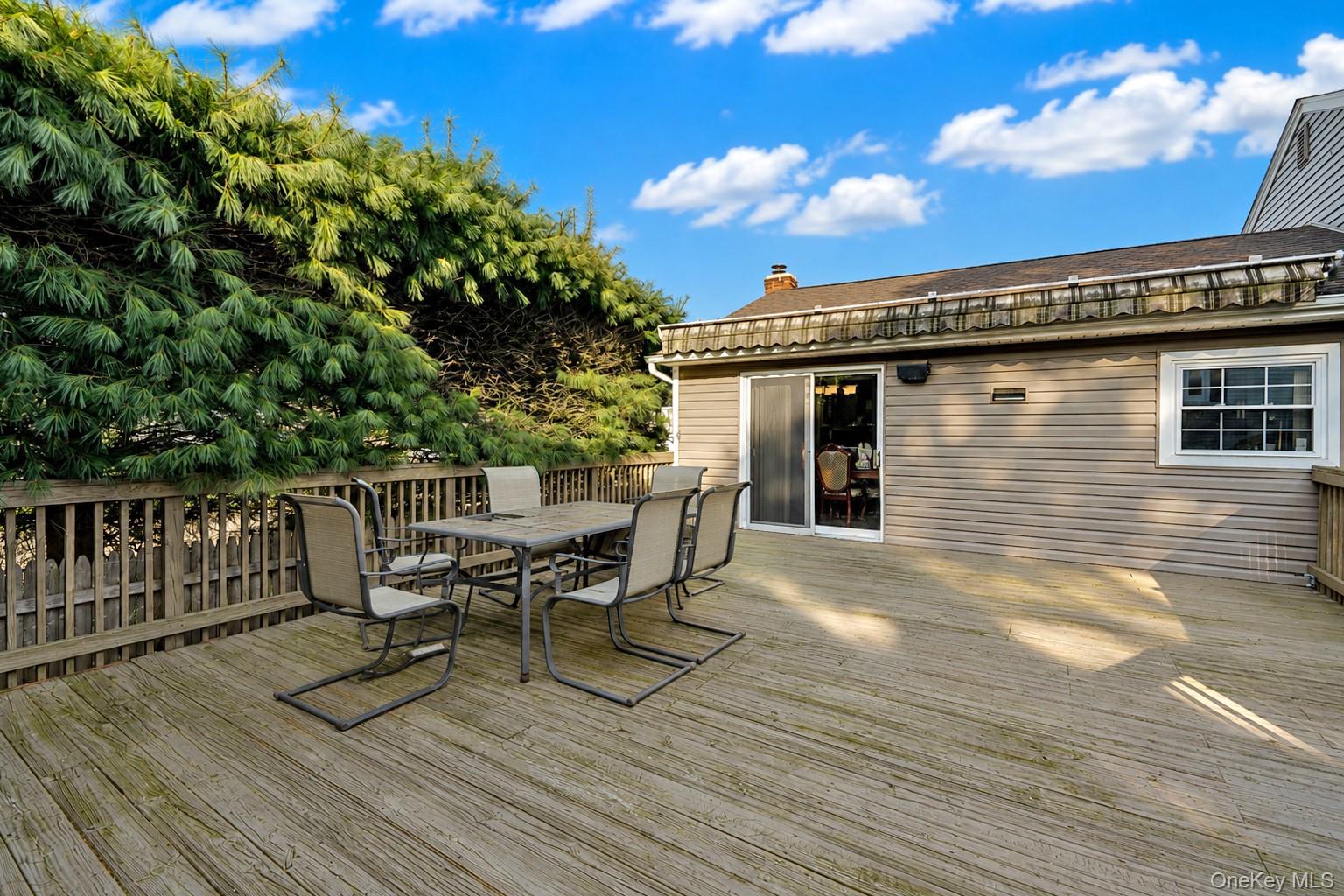 Deck