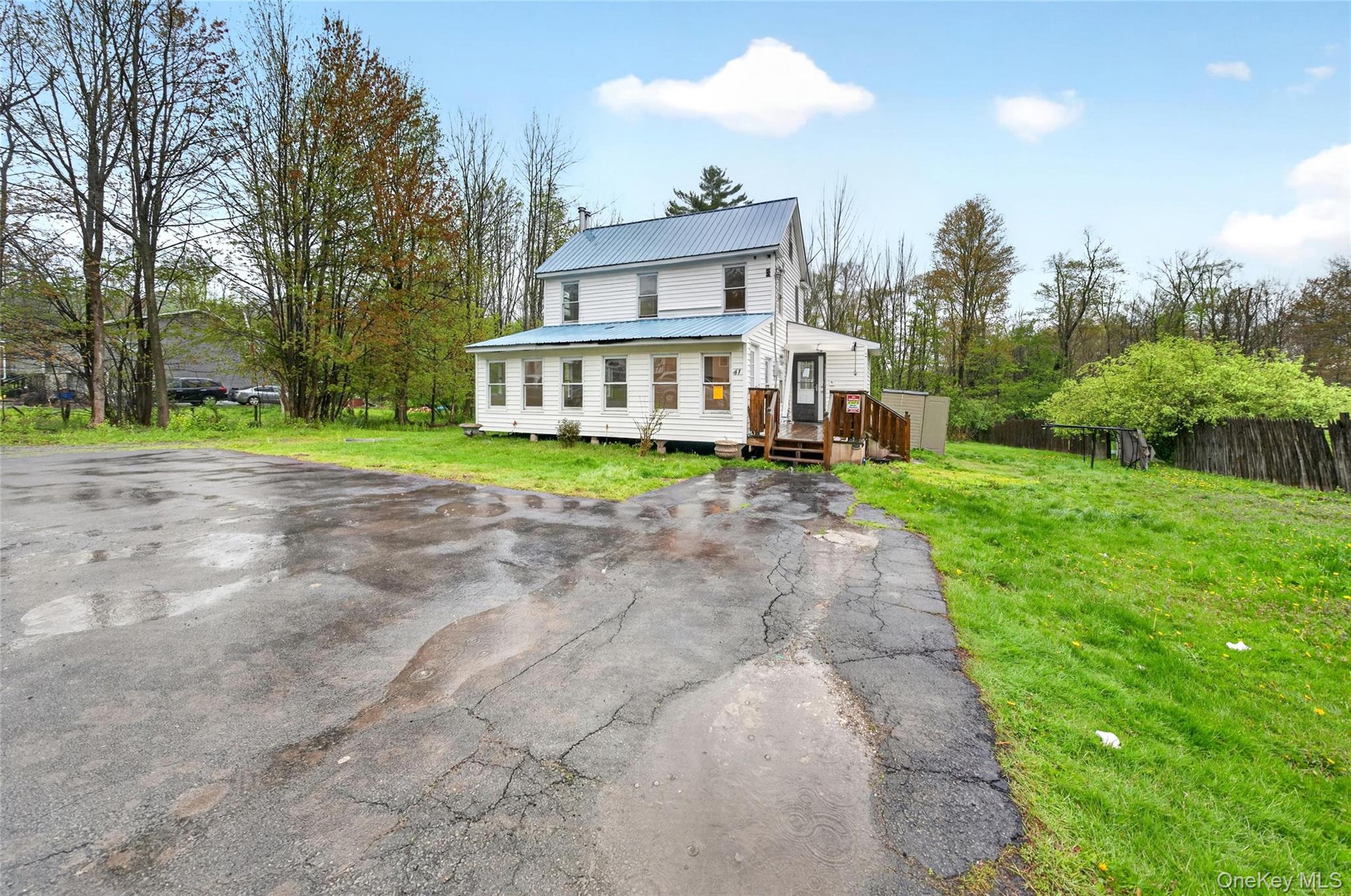 41 Rock Ridge Avenue