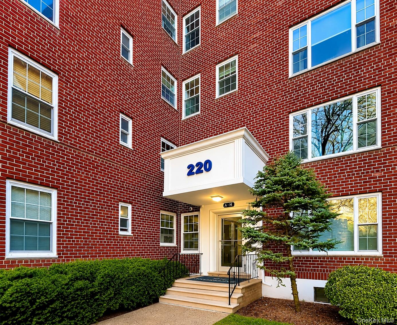 220 Pelham Road