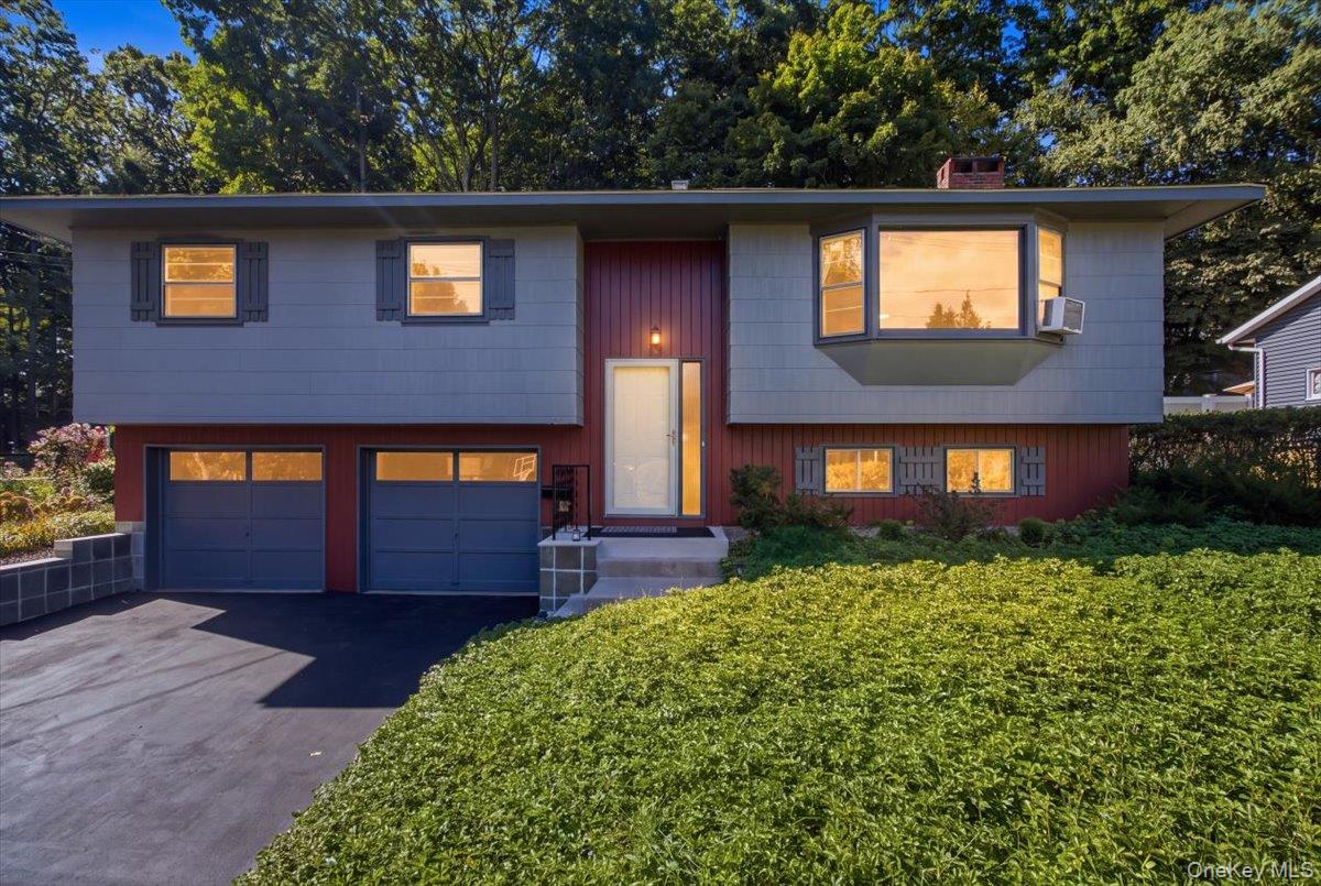 66 Lamb Avenue