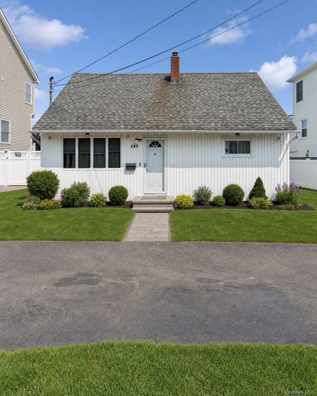 404 Front Street