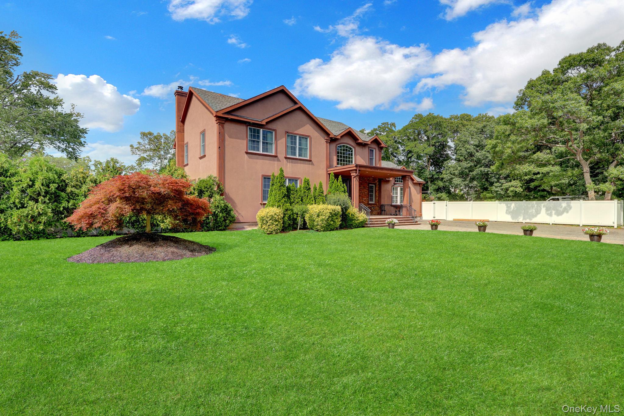 21 Morris Avenue