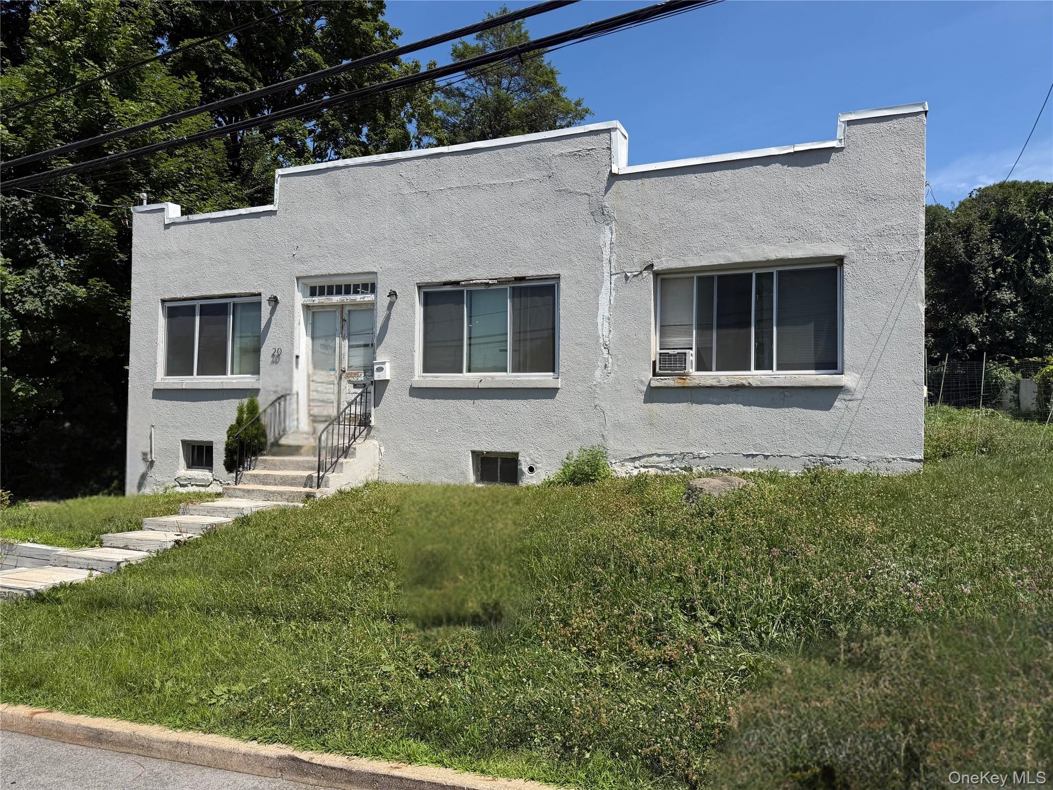 20 Hillside Avenue