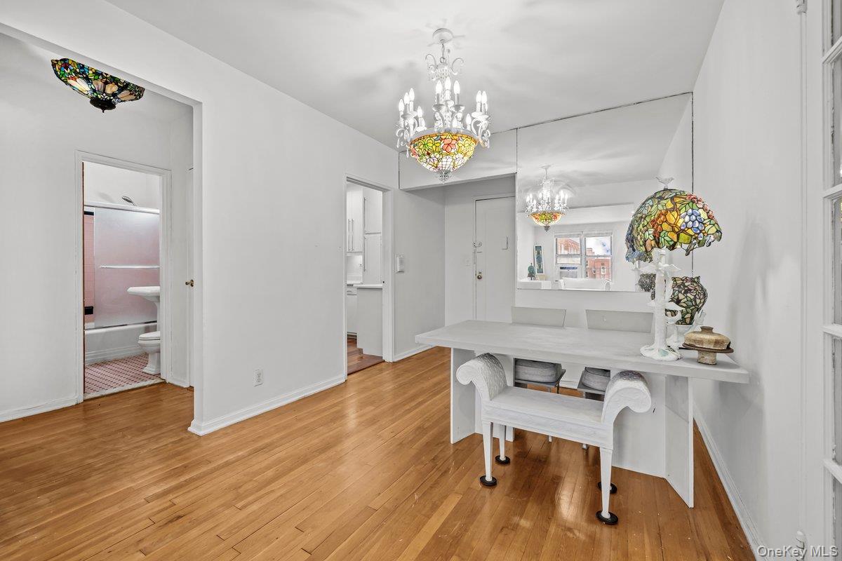 517 Riverdale Avenue