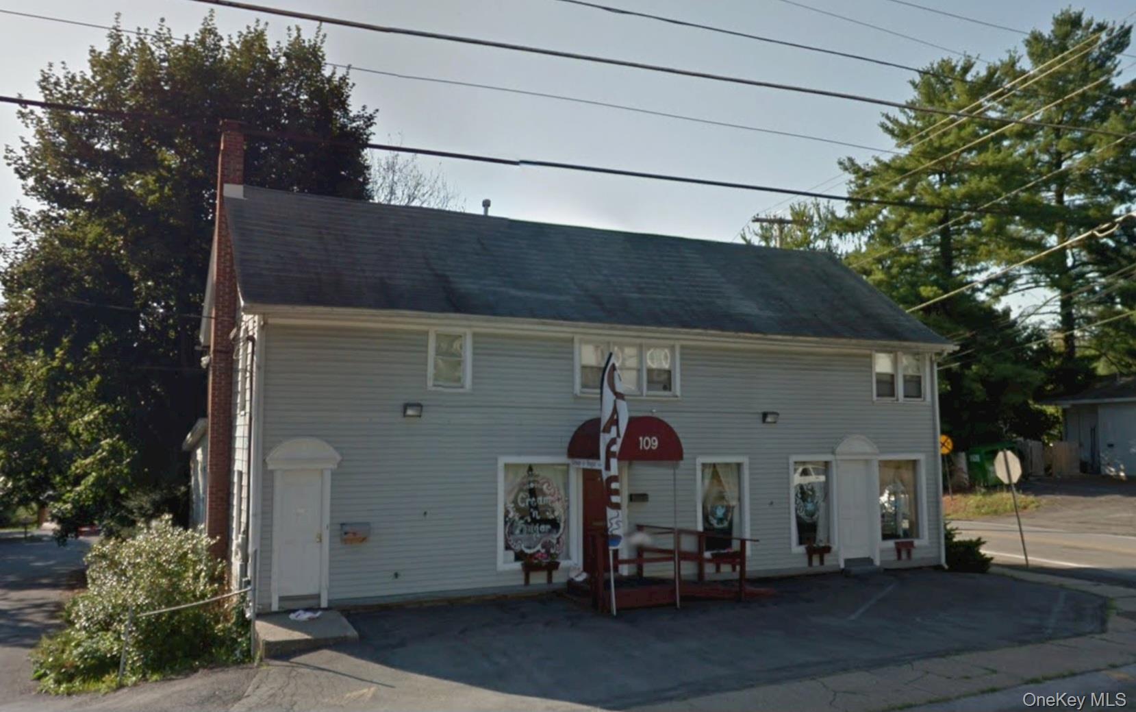 109 Orange Avenue
