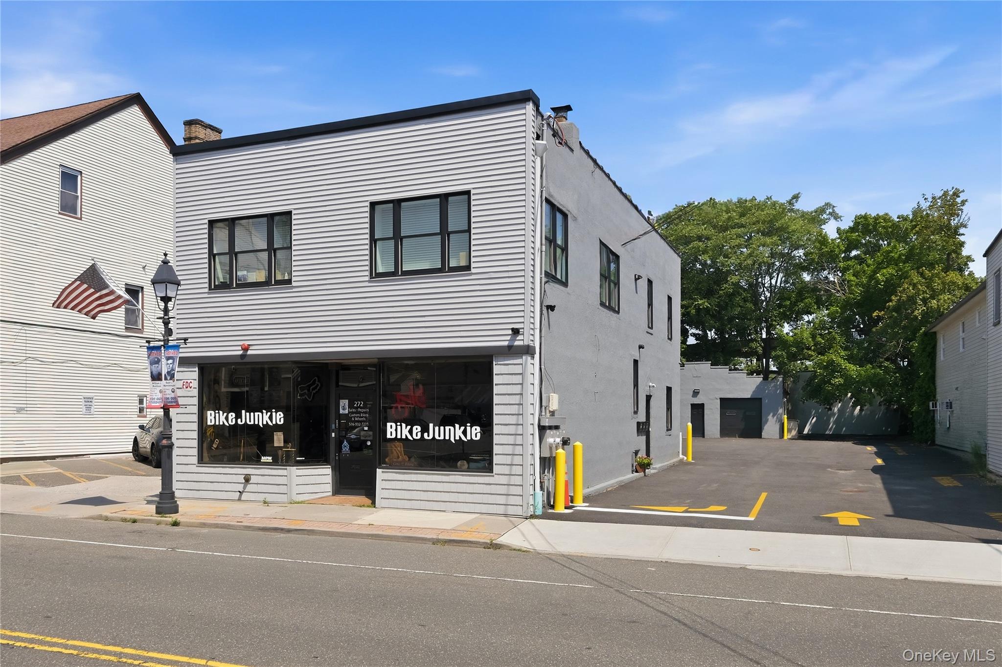 272 Broadway