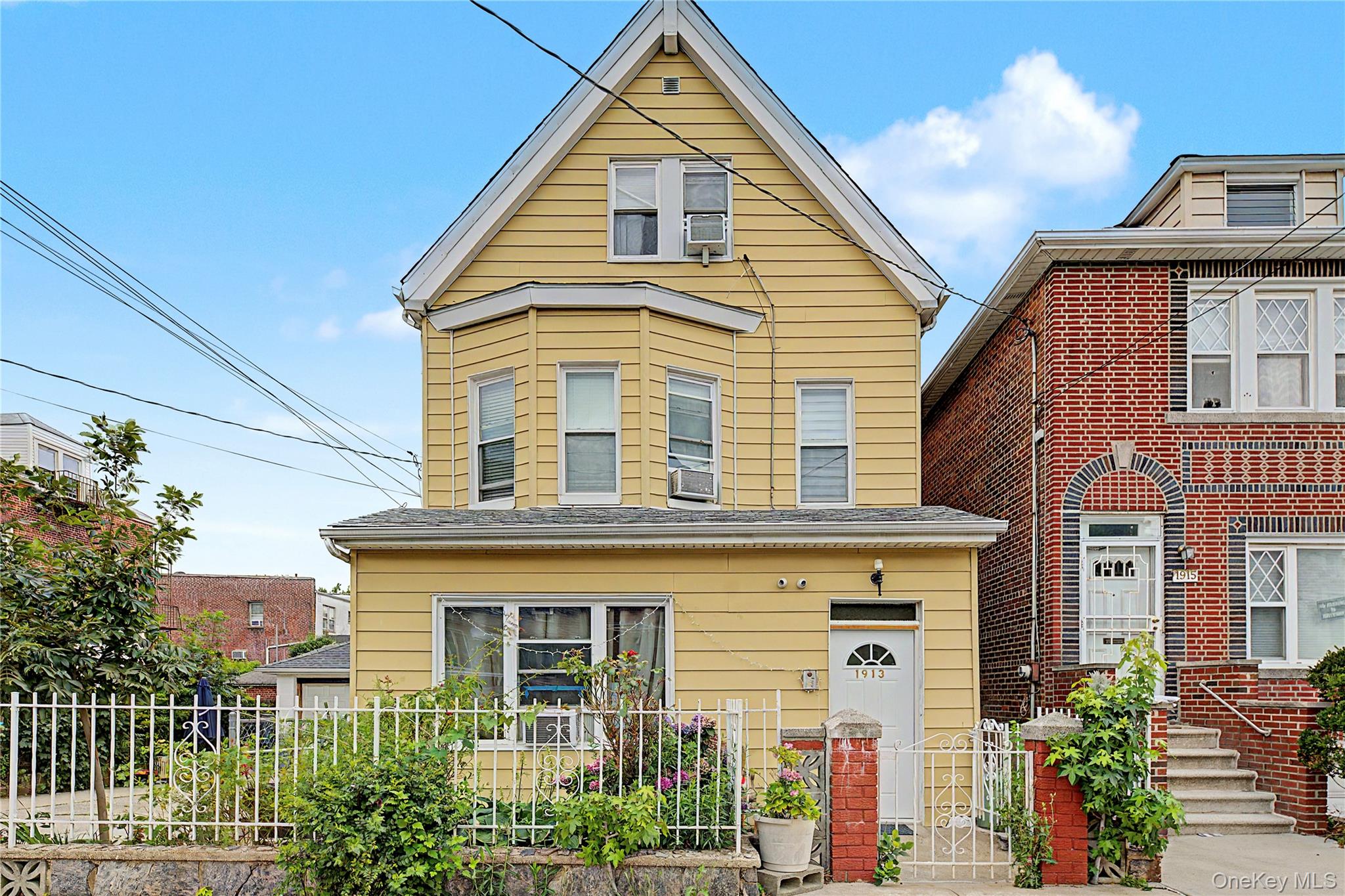 1913 Bogart Avenue
