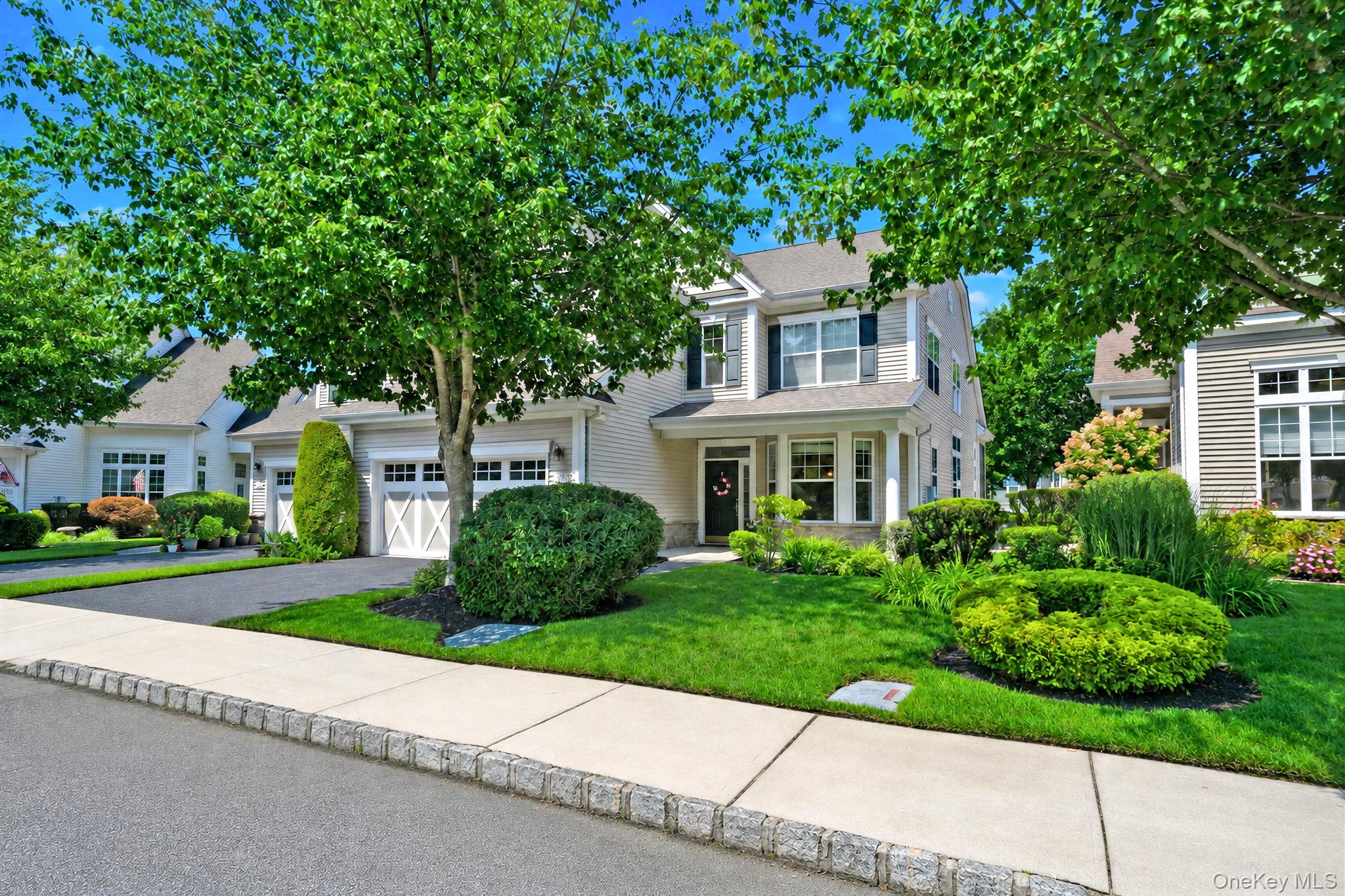 140 Chopin Place