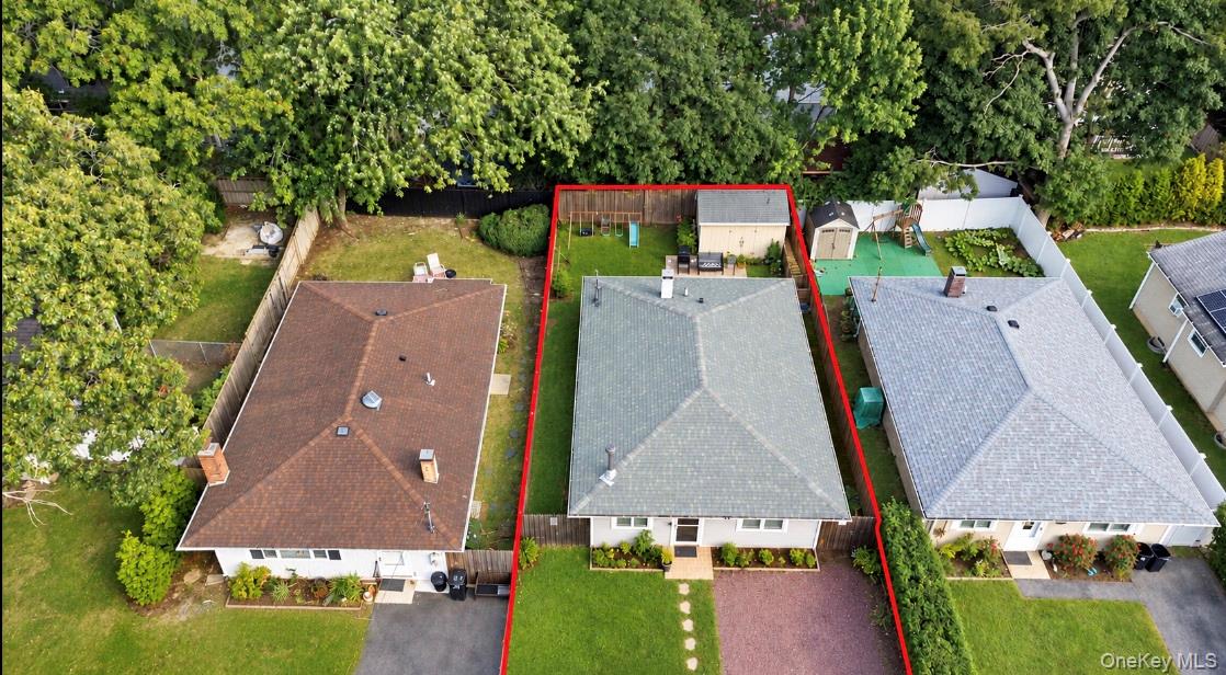 69 Mastic Boulevard