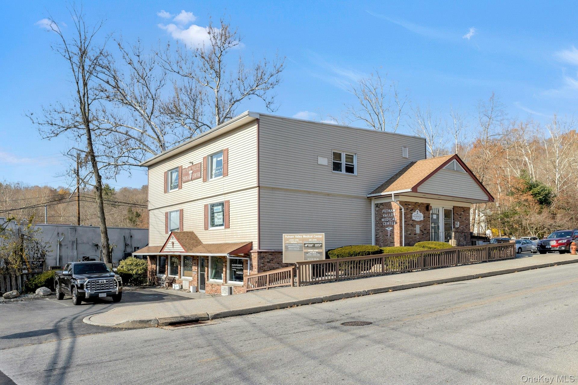 11 Peekskill Hollow Road