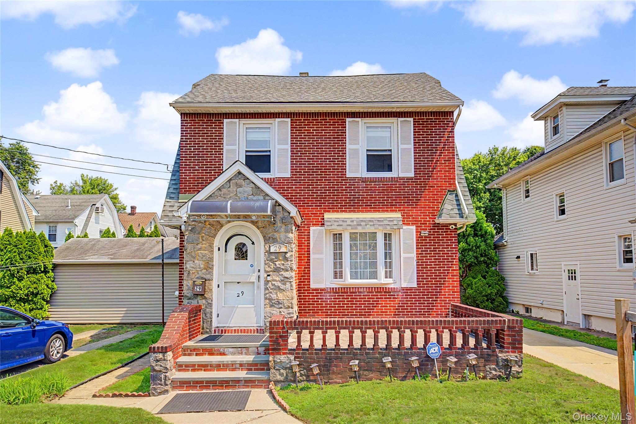 29 Holland Avenue