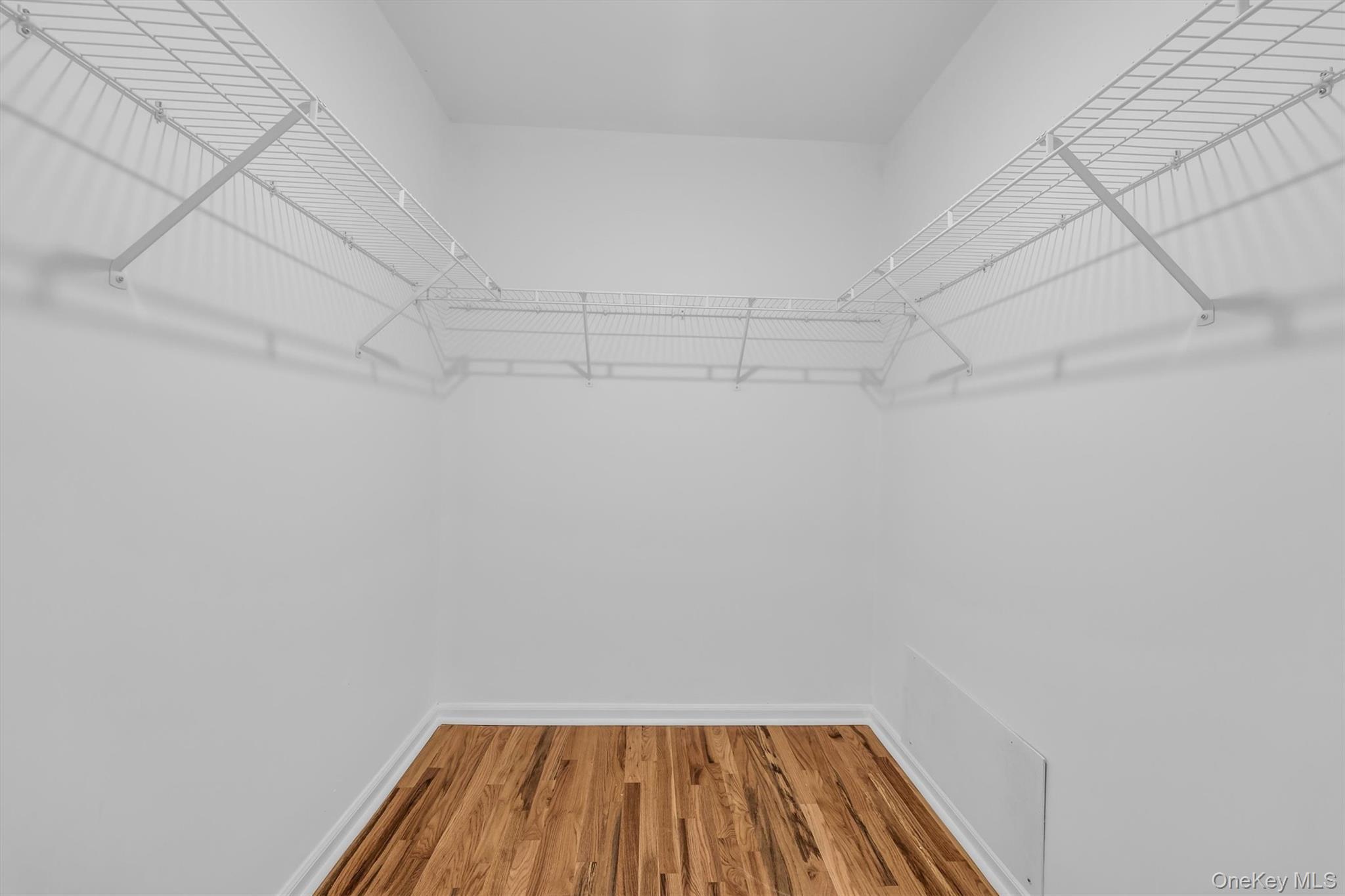 Walk-In Closets