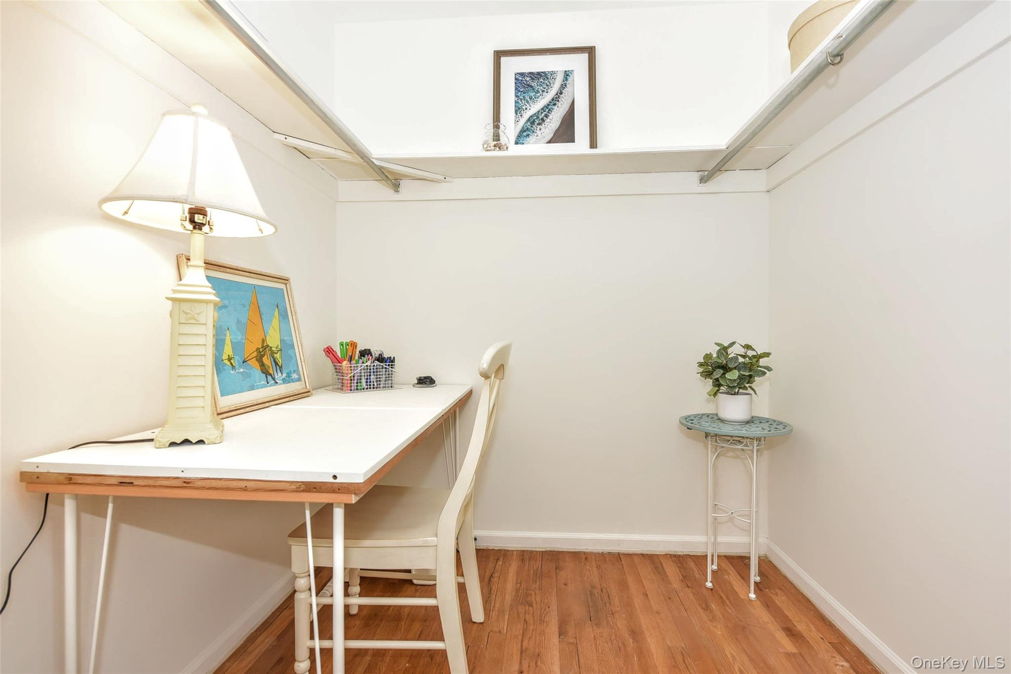 Photo 6