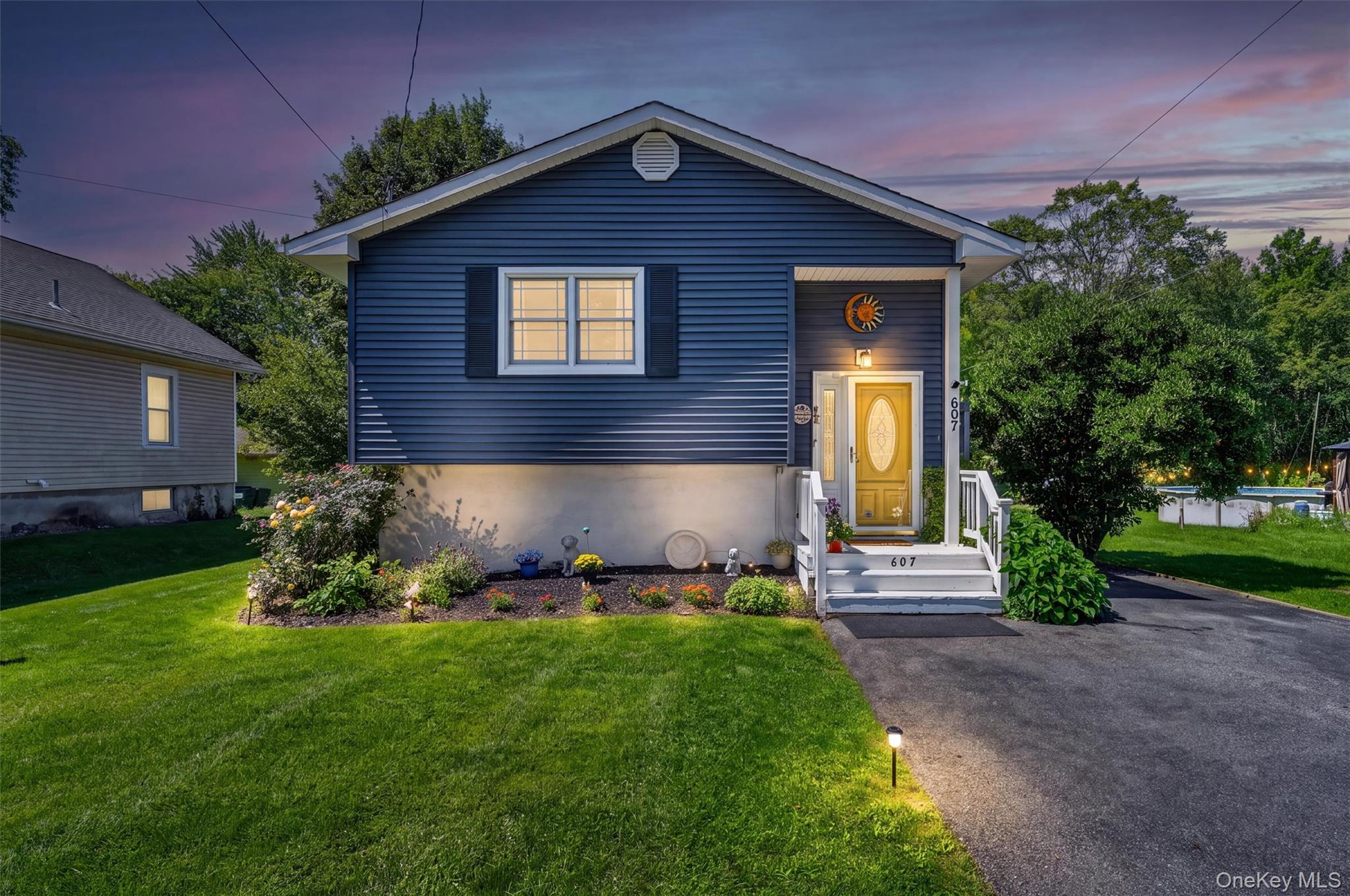 607 Heard Avenue