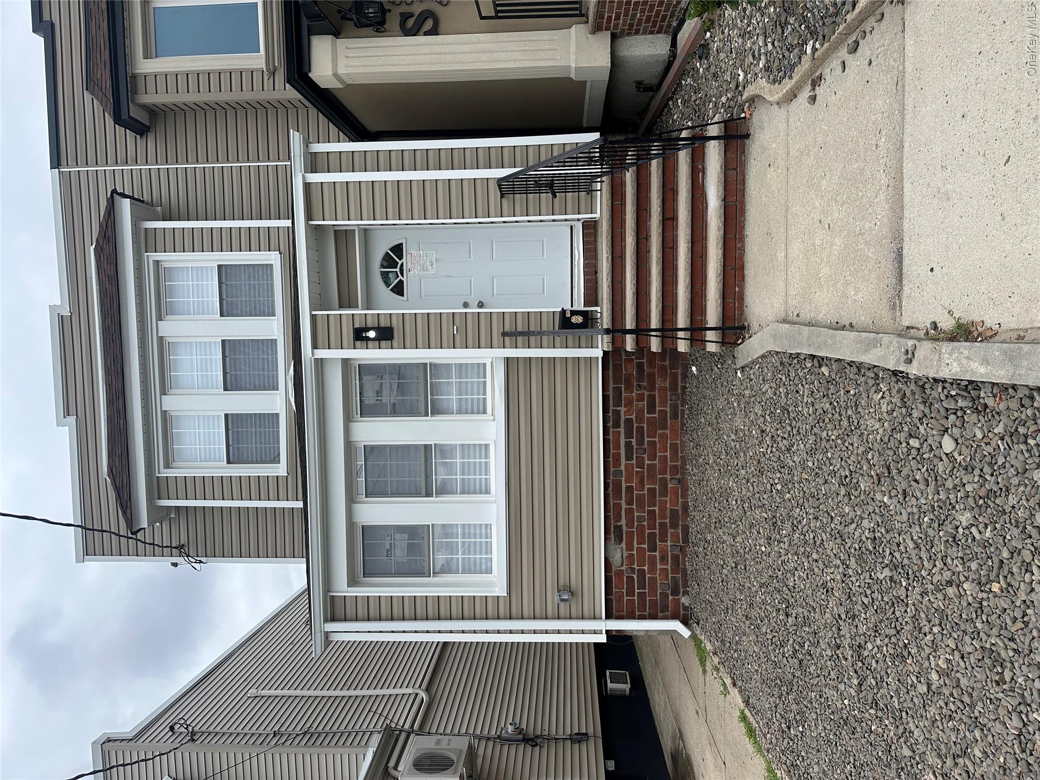 6918 69th Street