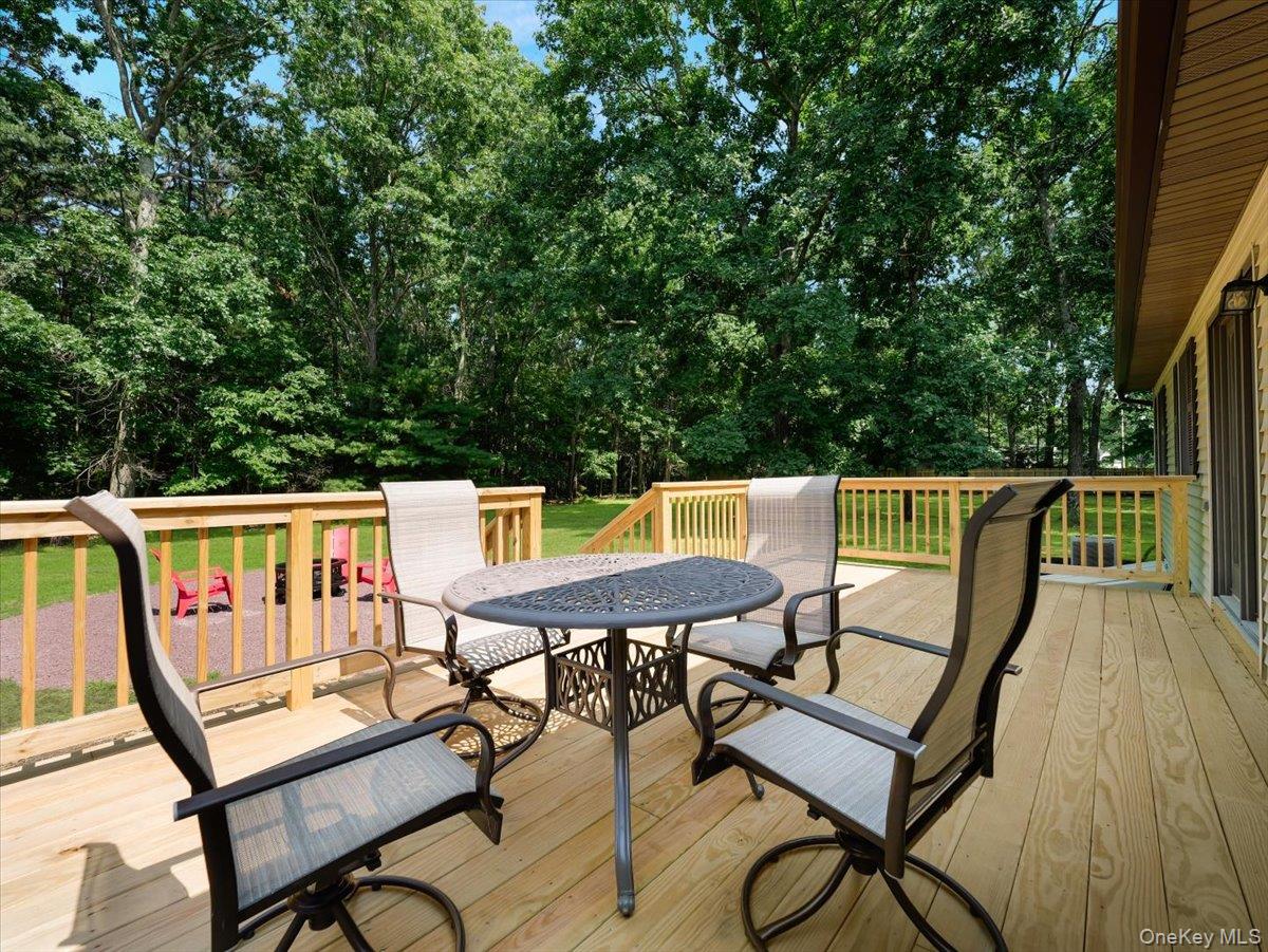 Deck