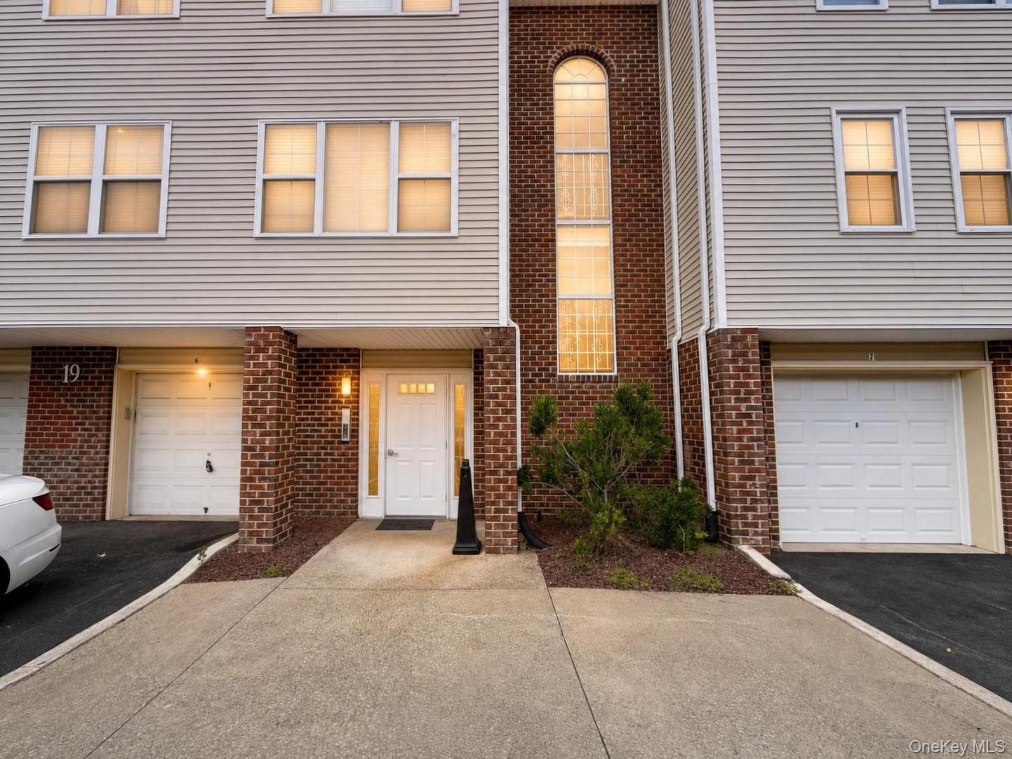 32 Deer Ct Drive