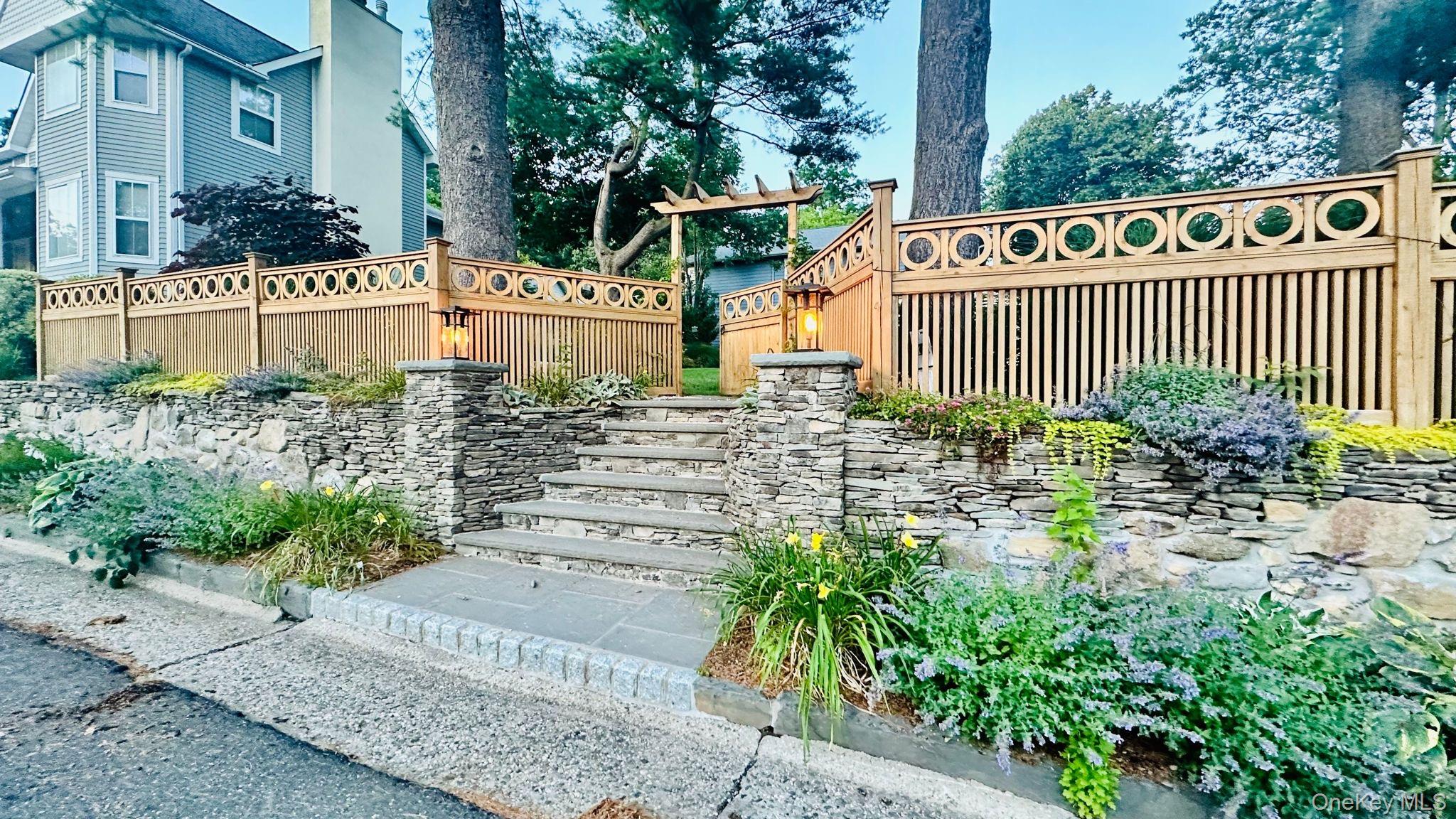18 20th Avenue