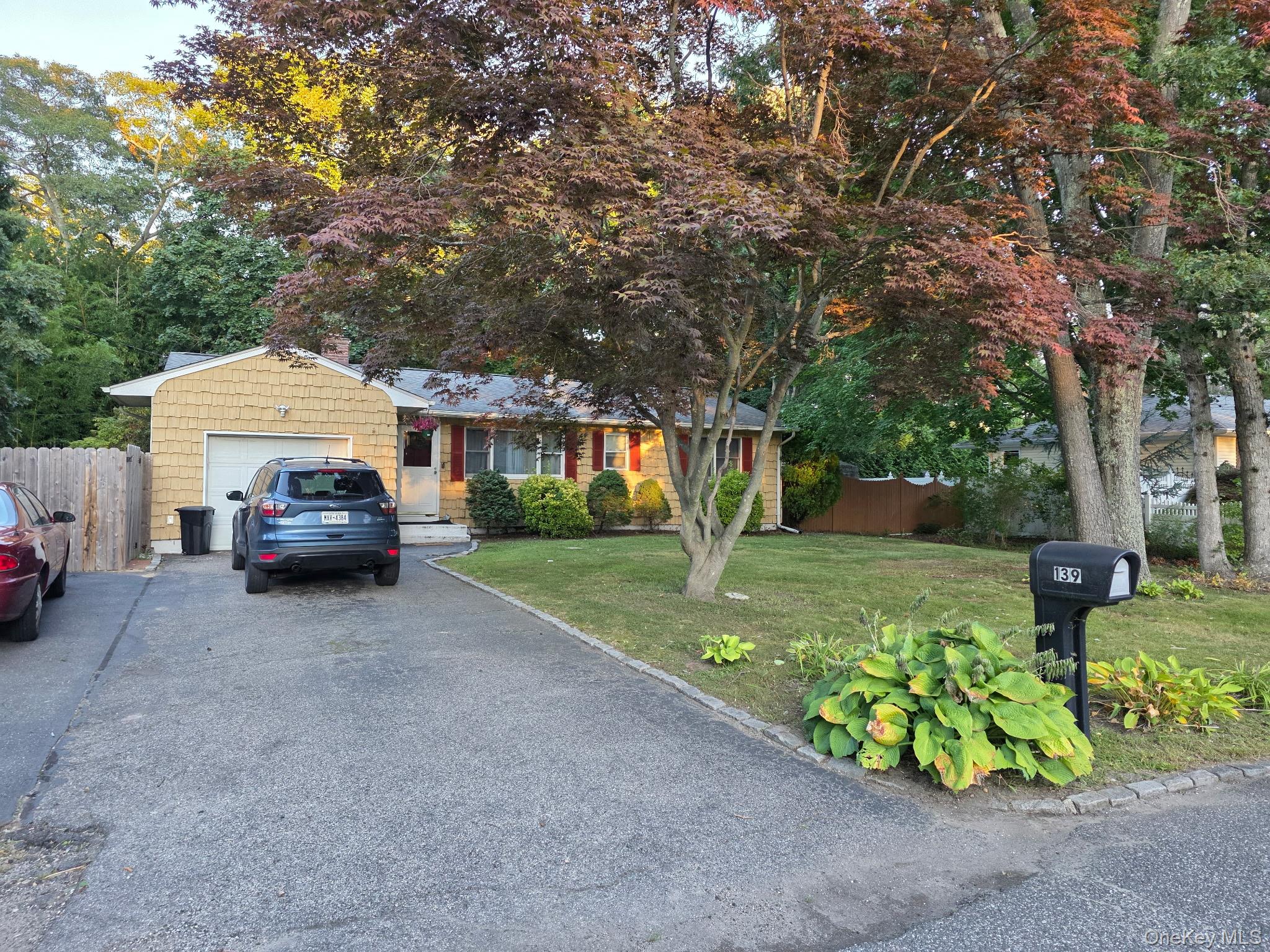 139 Parkside Avenue