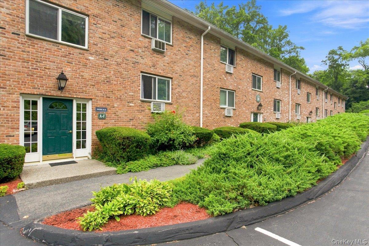 16 Scenic Drive