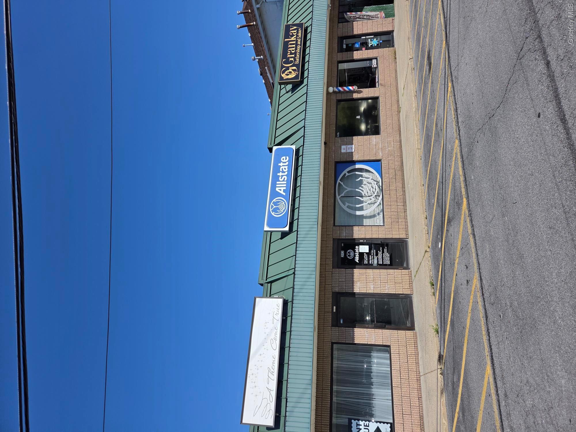 69 BROOKSIDE AVE (Rt 17M)