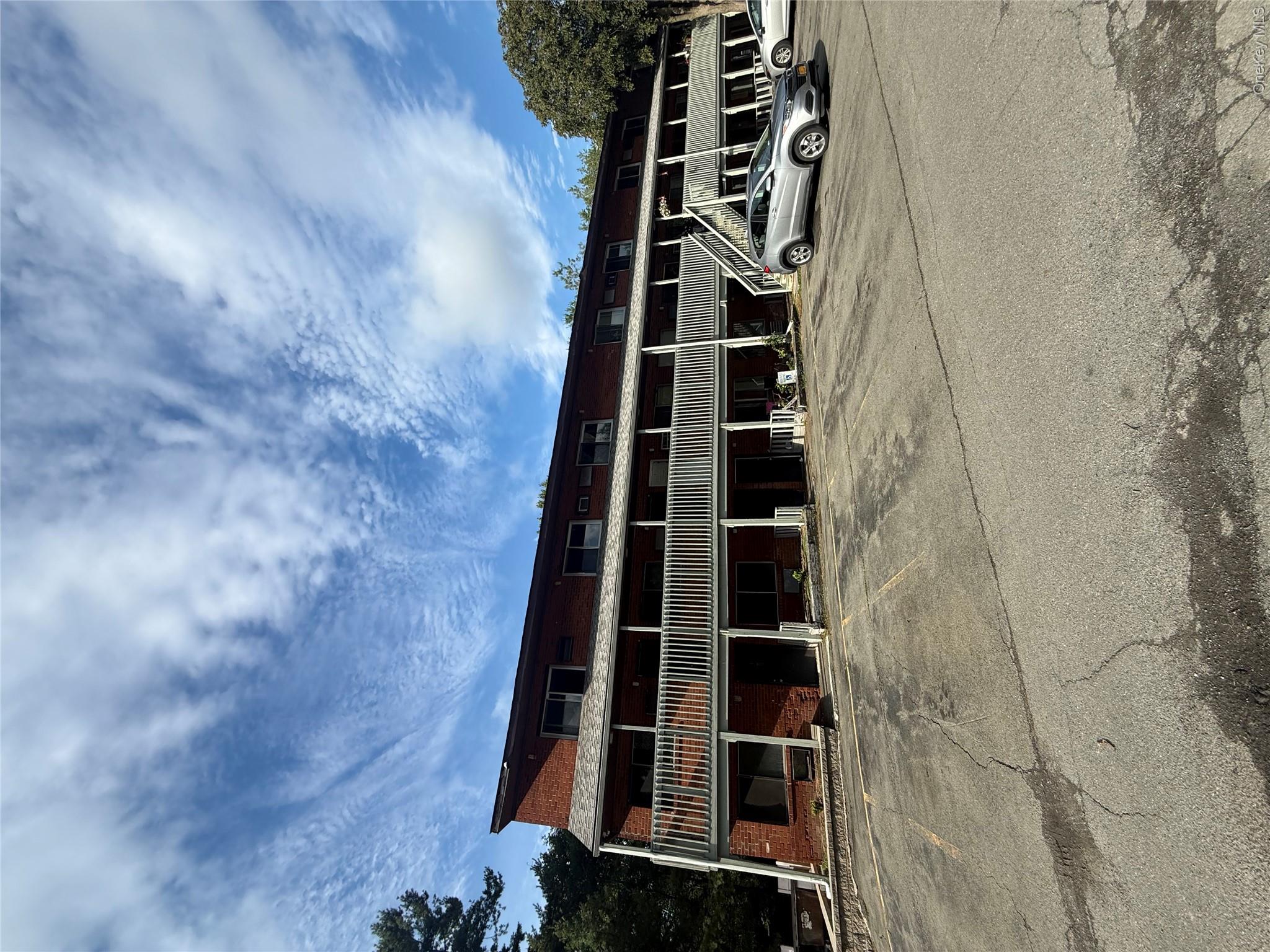 81 Shaker Heights Road