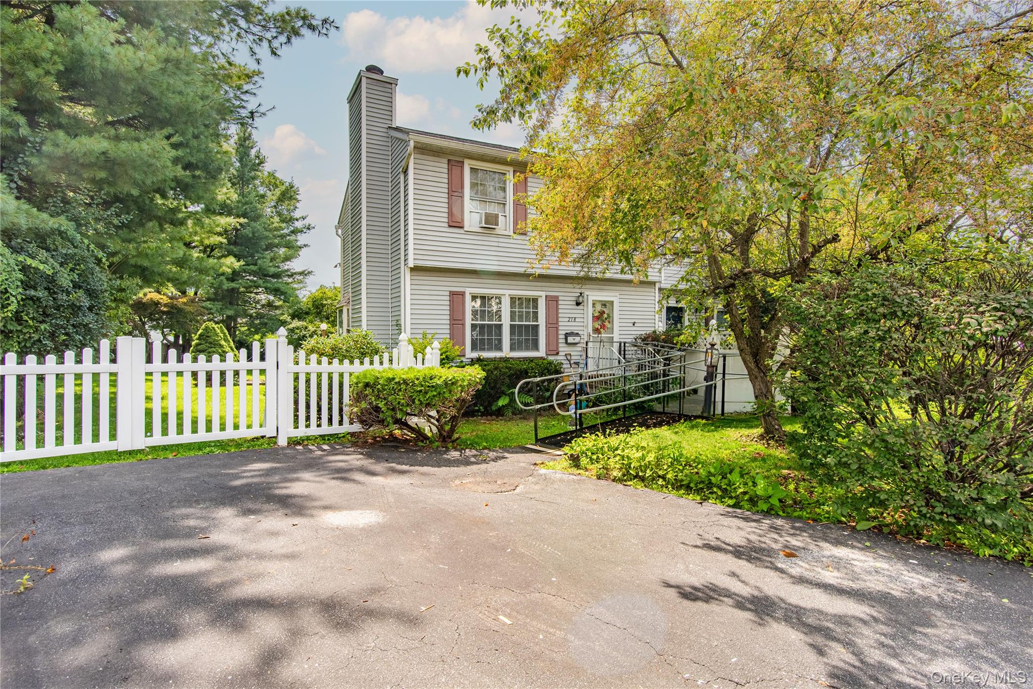 218 Fishkill Landing