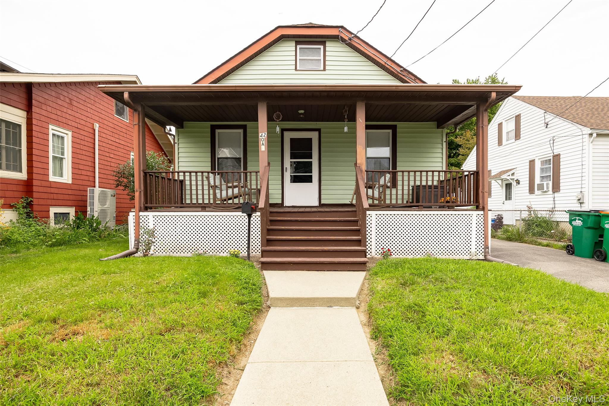 42 Oak Street